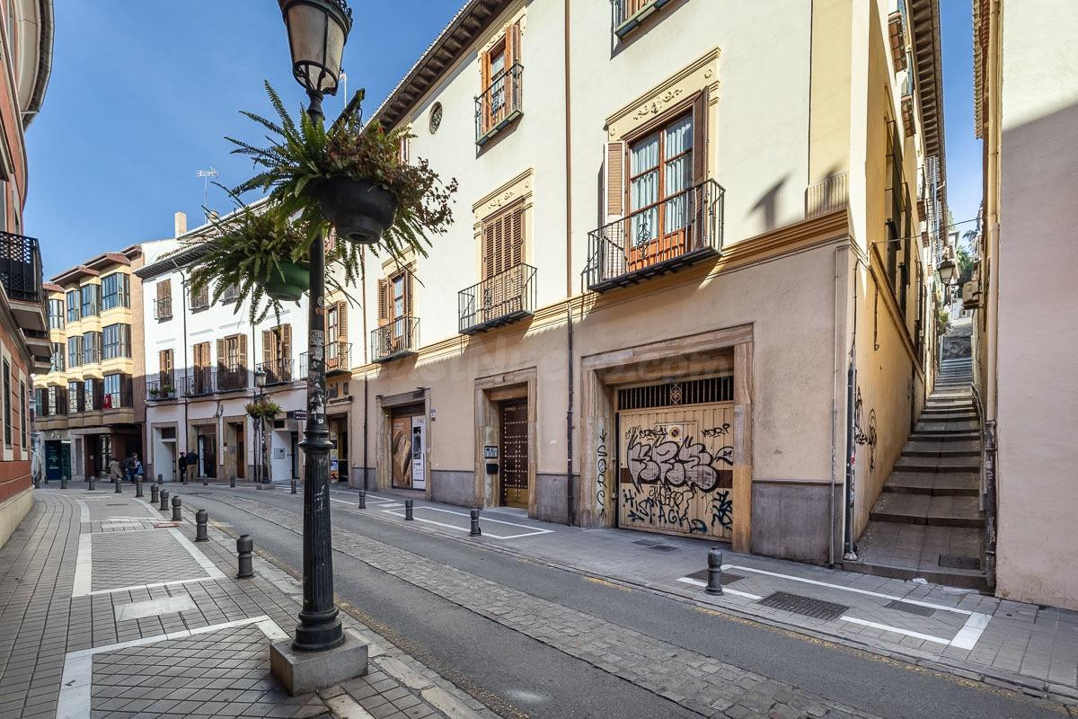 Vivienda en pleno centro de Granada, junto a Isabel la Católica