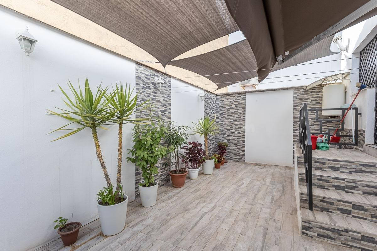 CASA UNIFAMILIAR EN PULIANILLAS