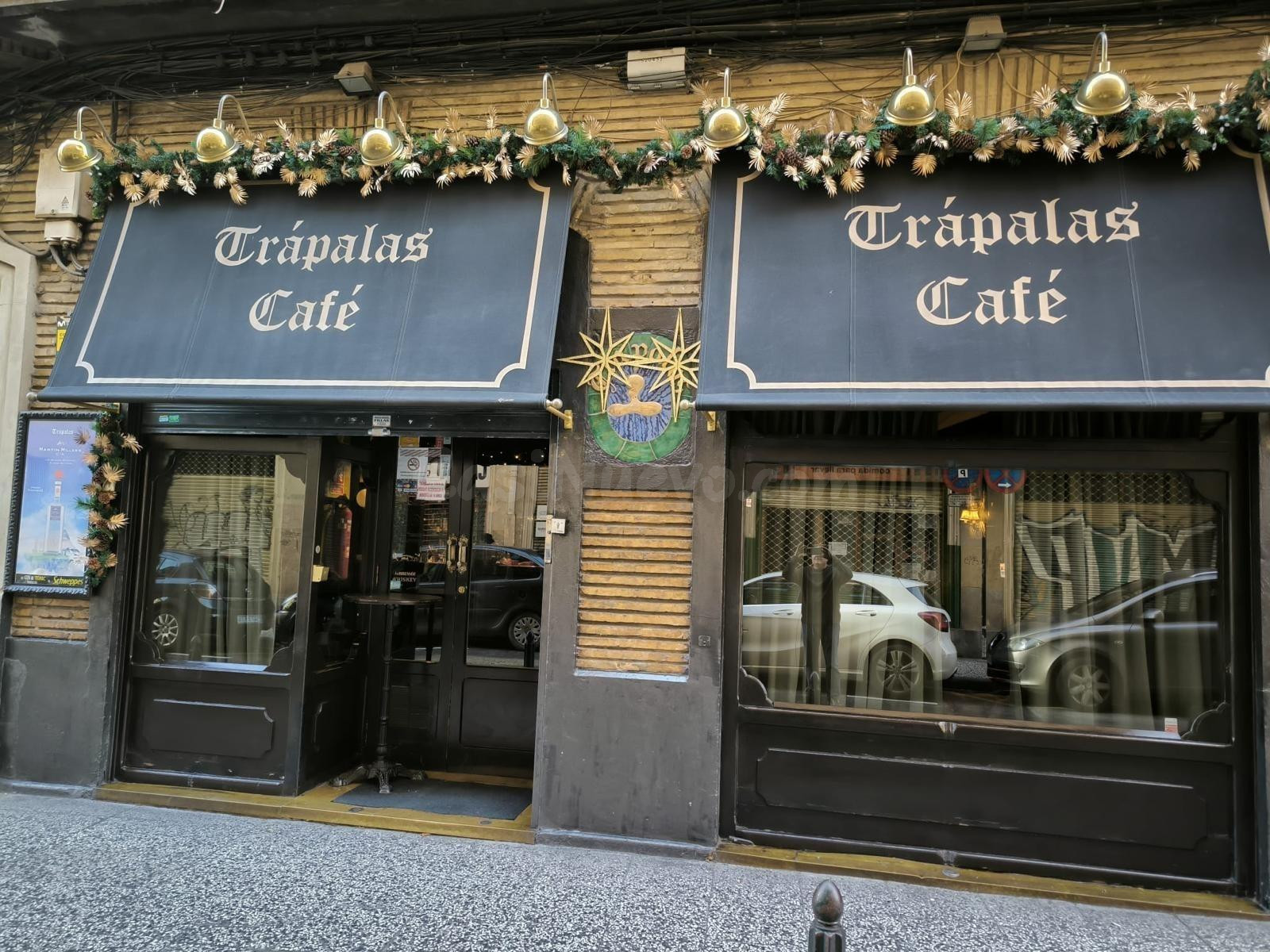 VENTA LOCAL CAFE Y COPAS EN CENTRO ZARAGOZA