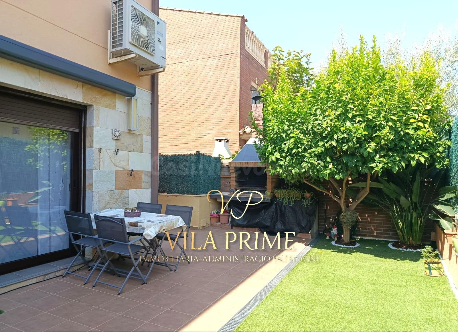 Preciosa casa adosada esquinera en venta en Vilassar de Dalt - foto 2