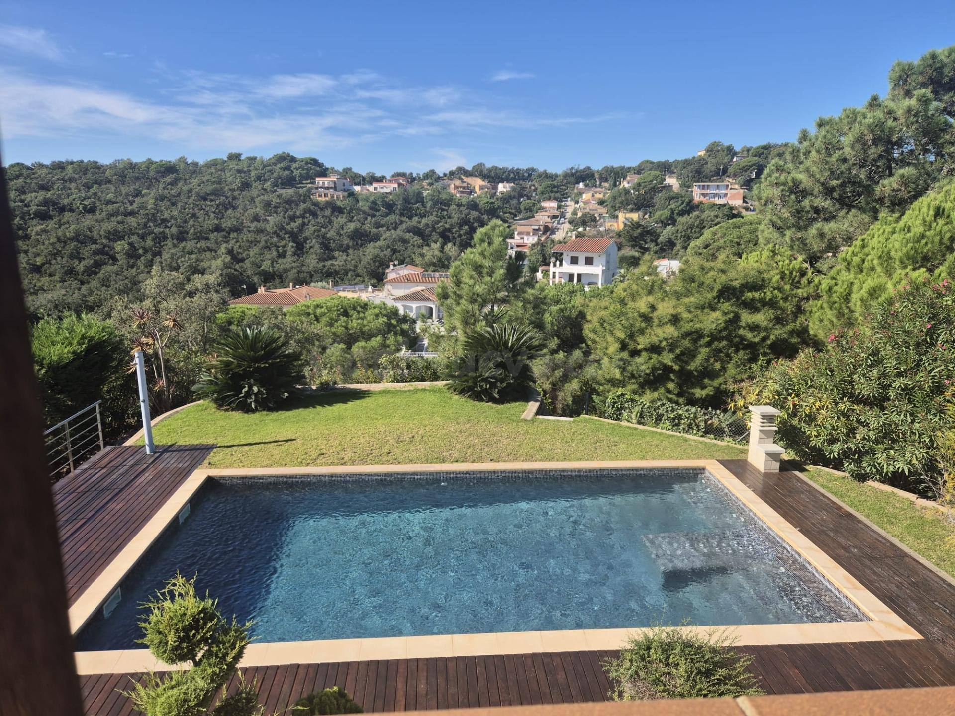 ESPECTCULAR CHALET CON VISTAS AL MAR, LLORET