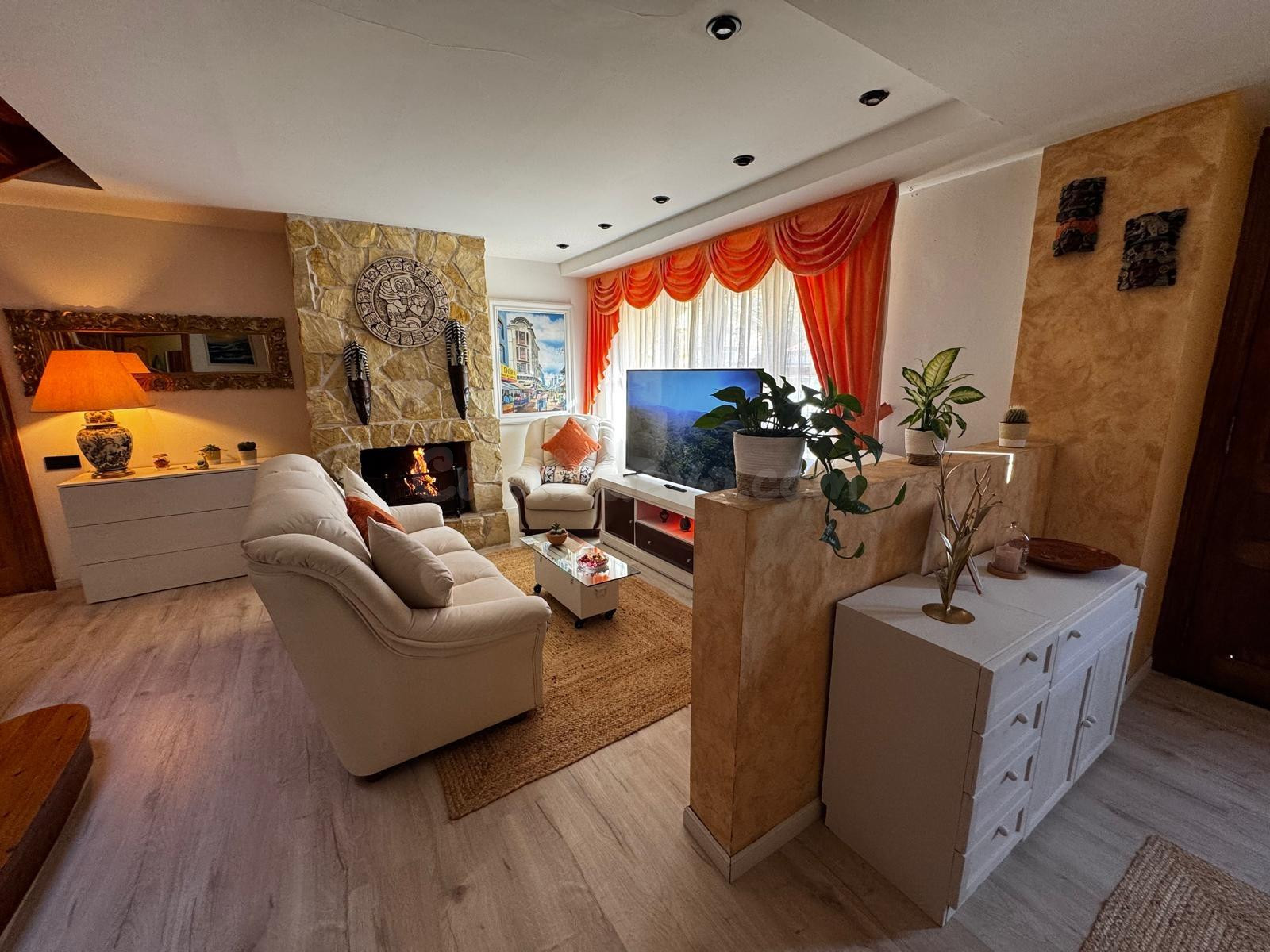 Casa de lujo en venta en Imarcoain garaje
