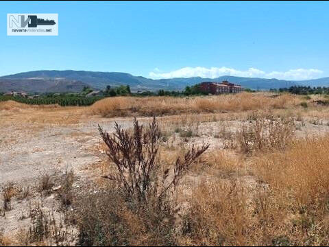Venta de parcela de 8.364m2 en Albelda de Iregua (La Rioja)