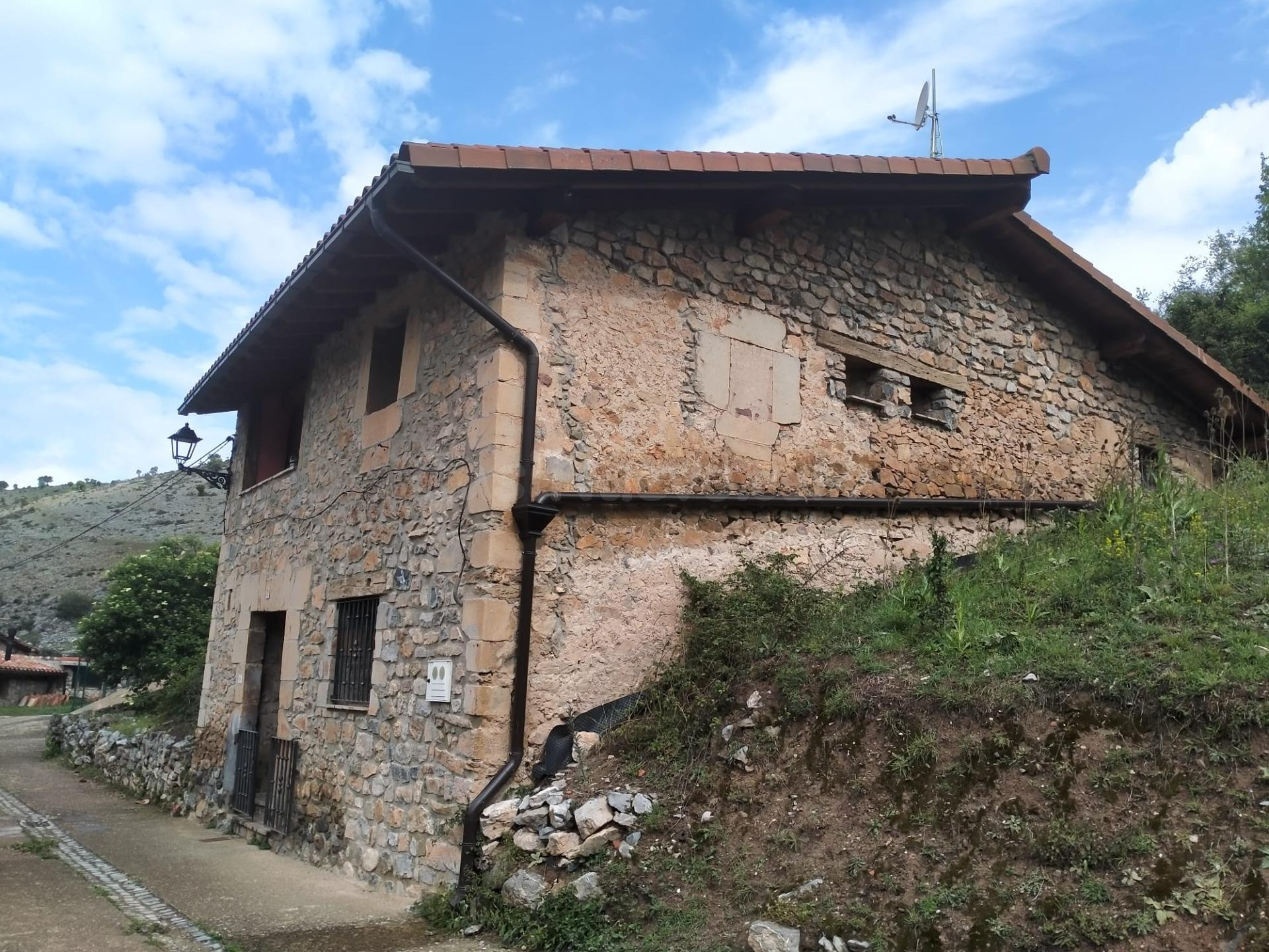 Casa en venta reformada Gallinero de Cameros