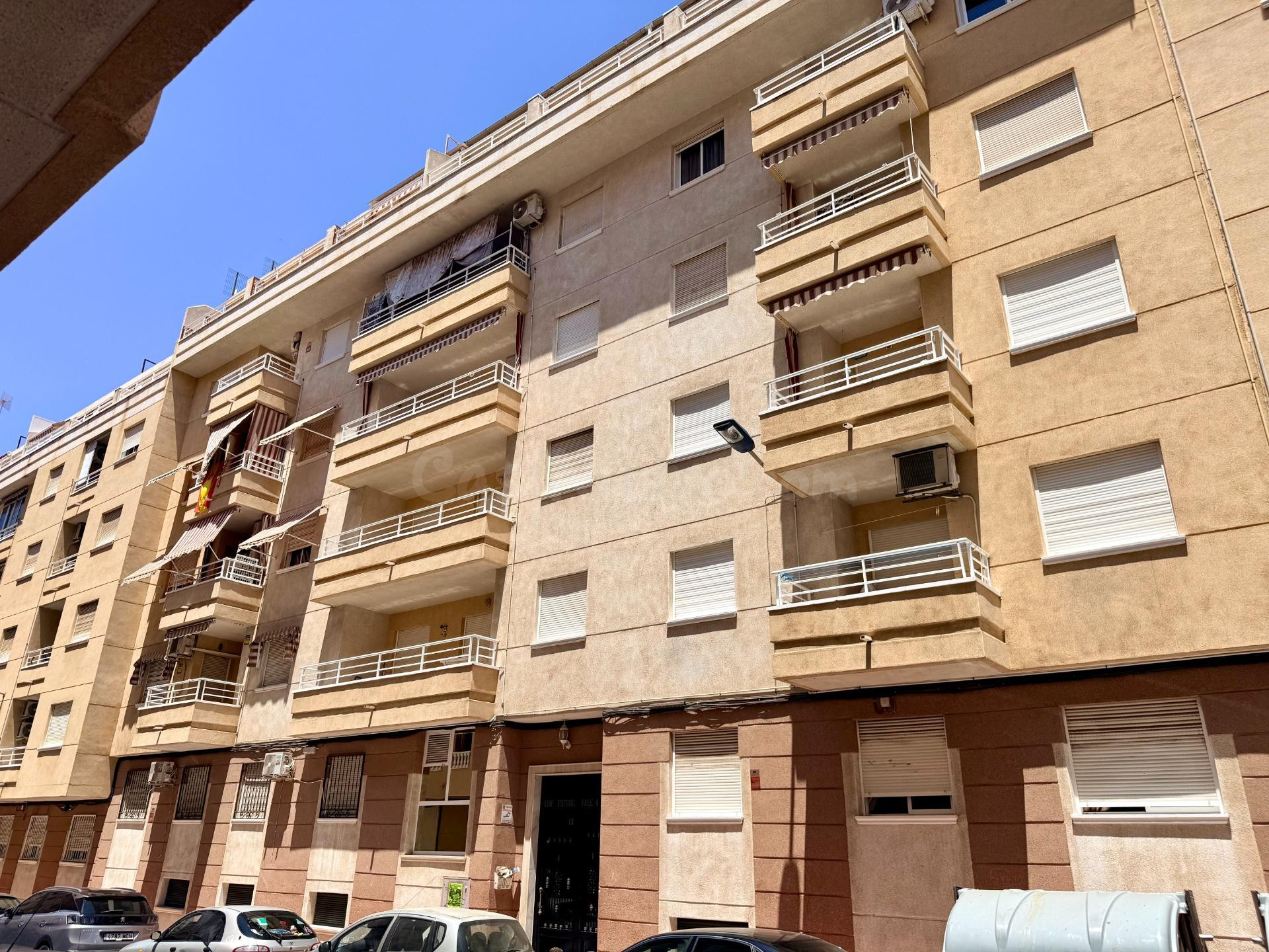 APARTAMENTO 2 DORMITORIOS TORREVIEJA CENTRO