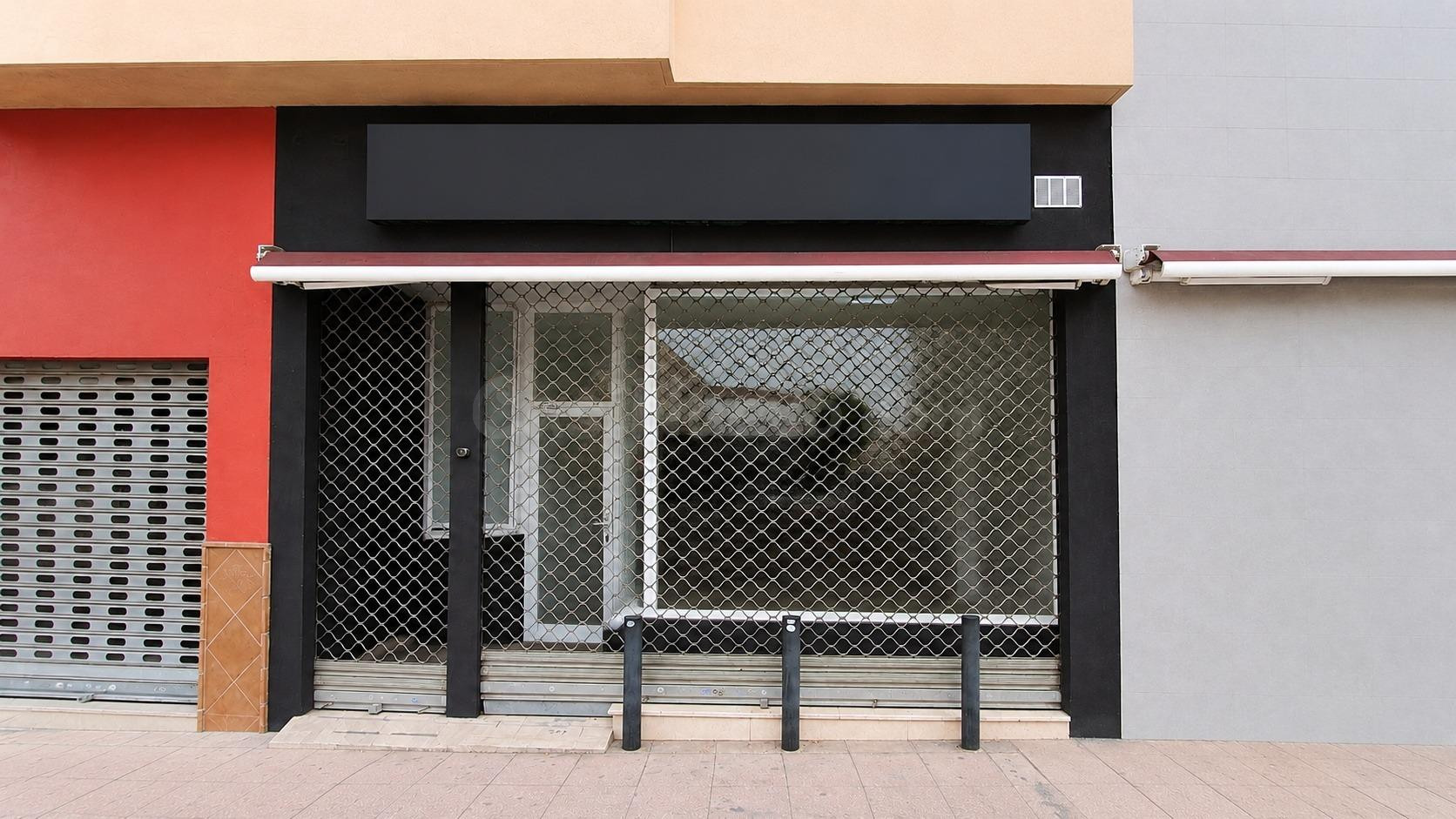 LOCAL COMERCIAL EN ALQUILER EN OGÍJARES