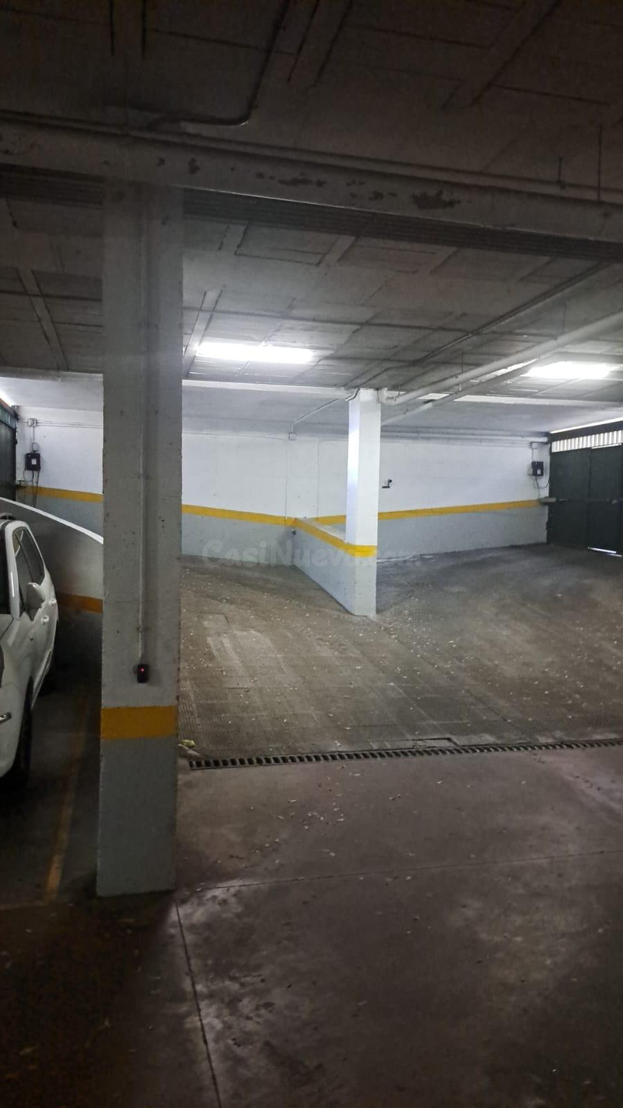 Garaje 10m² en venta - Sevilla Este