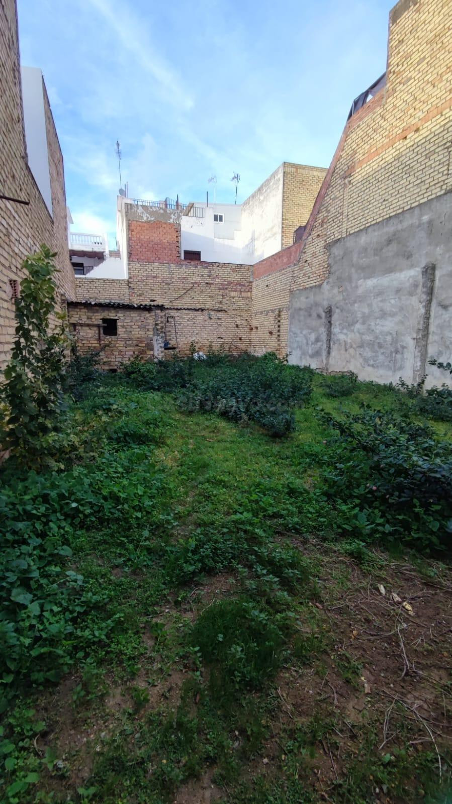 Terreno urbano en venta - Andalucia
