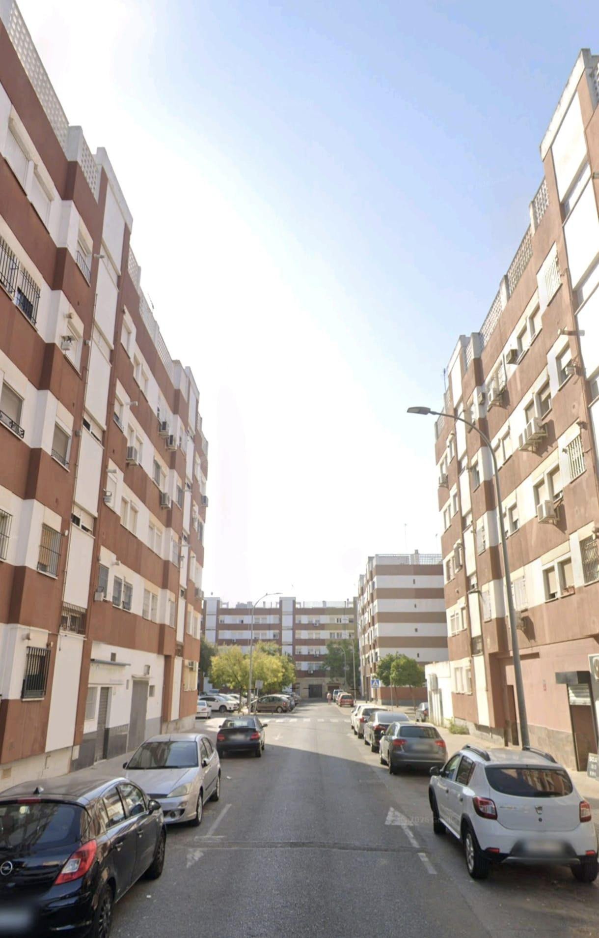 Piso 4 habitaciones 70m² en venta - Su Eminencia - La Oliva