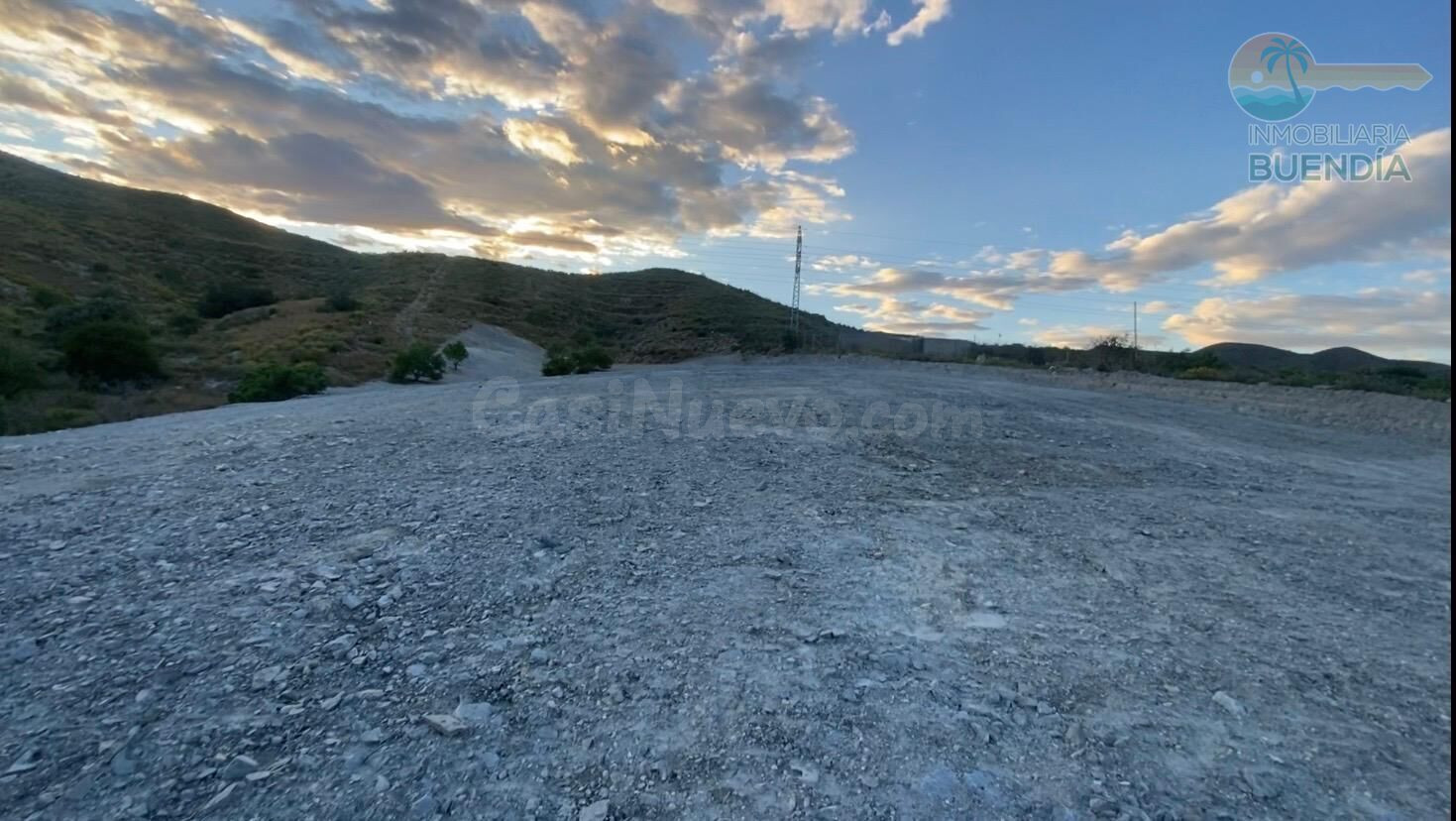 PARCELA RÚSTICA EN UNA ZONA TRANQUILA DE VALDELENTISCO