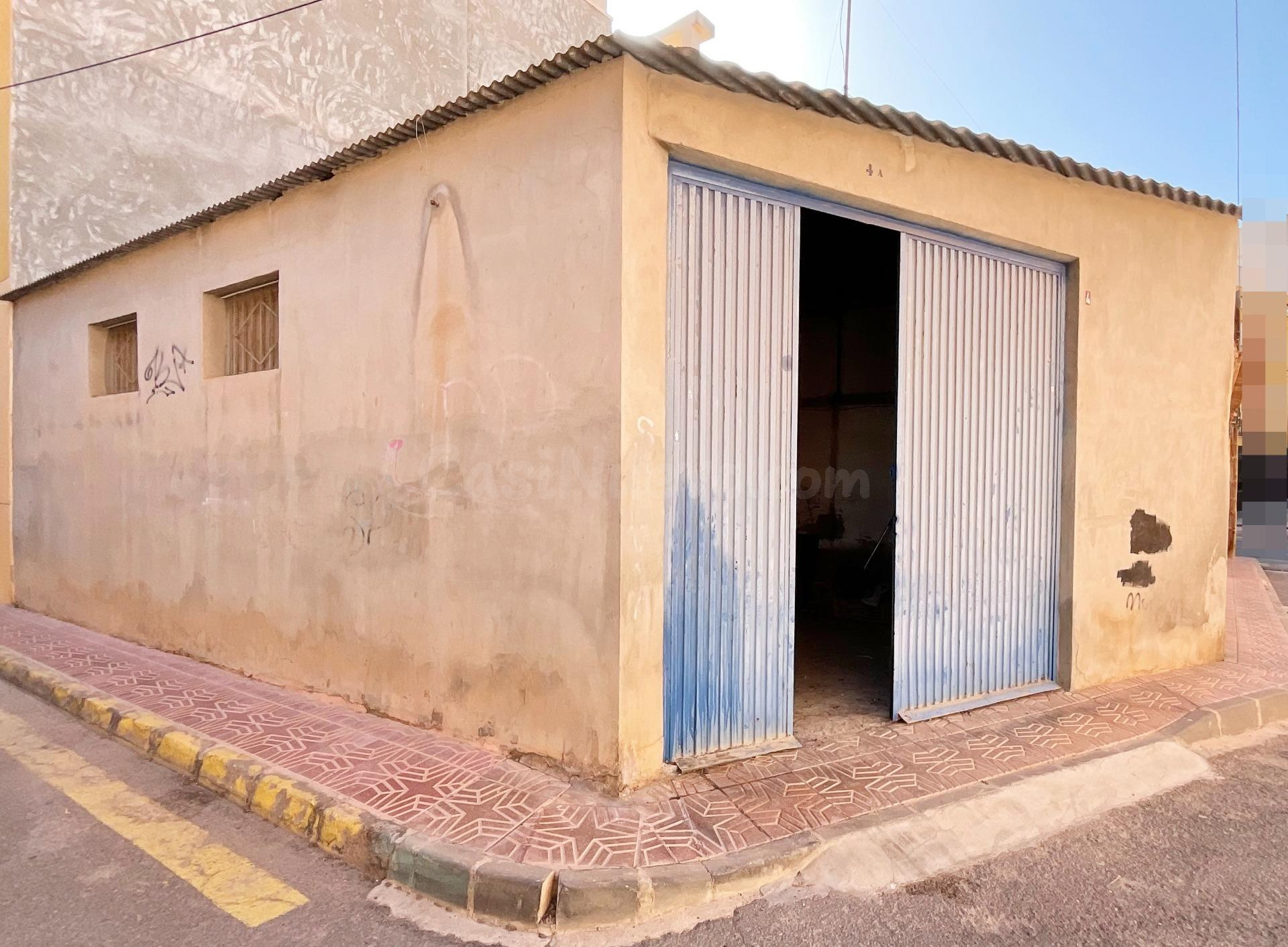 SOLAR EN EL CENTRO DE MAZARRON PARA CONSTRUIR LA CASA DE TUS SUEÑOS