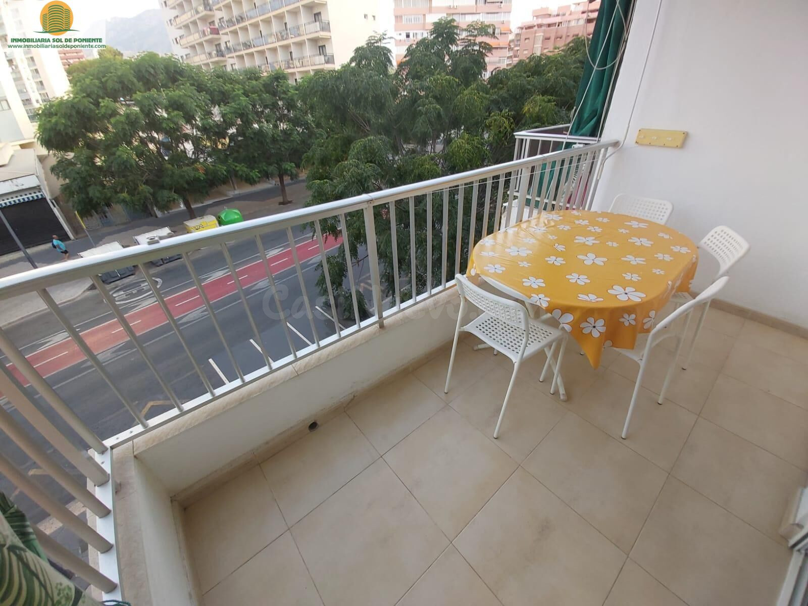Luminosa vivienda en Avenida Jaime I – A solo 400m de la Playa de Poniente, BENIDORM
