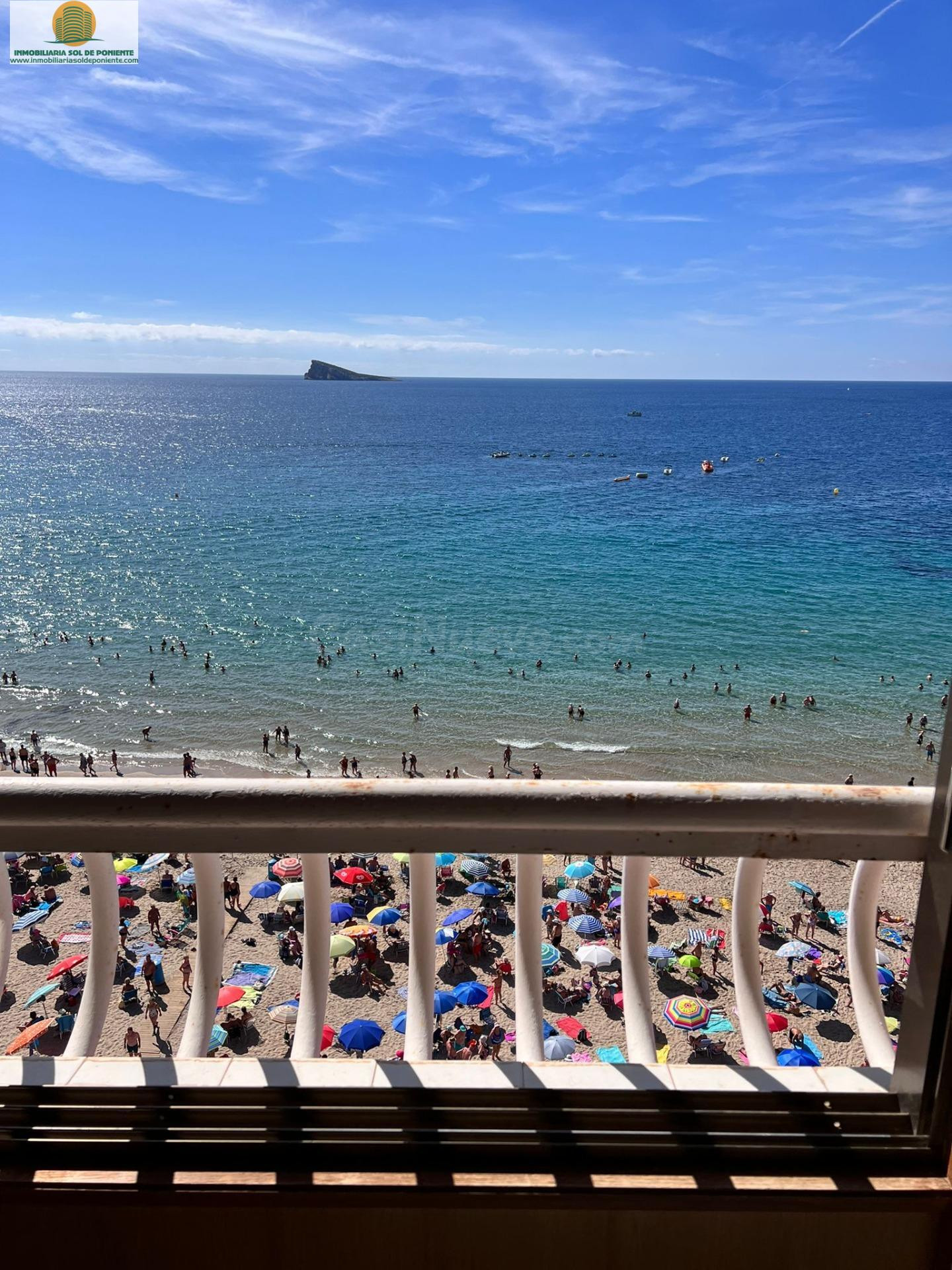 Gran atico en primera linea de playa con vistas de ensueño ,Benidorm.