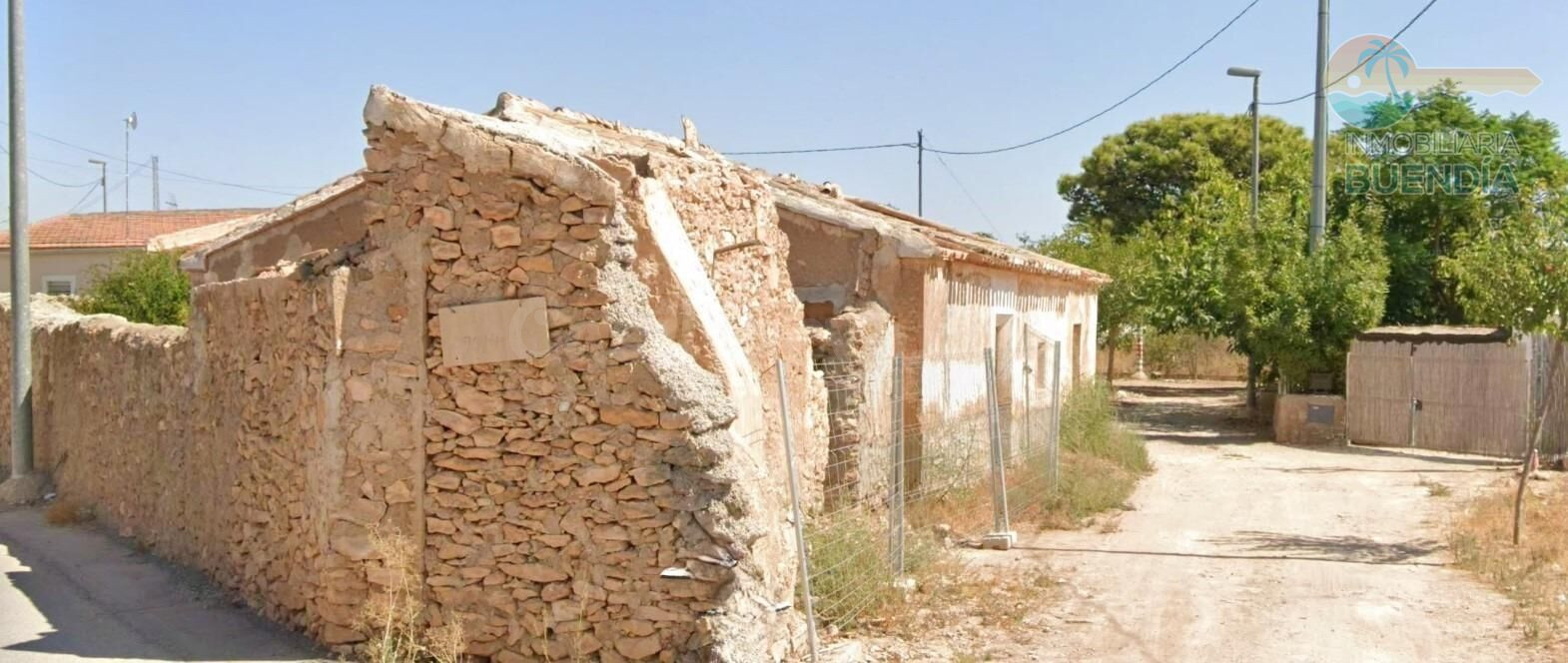 CASA DE CAMPO INDEPENDIENTE A REFORMAR EN CUEVAS DEL REYLLO, FUENTE ALAMO