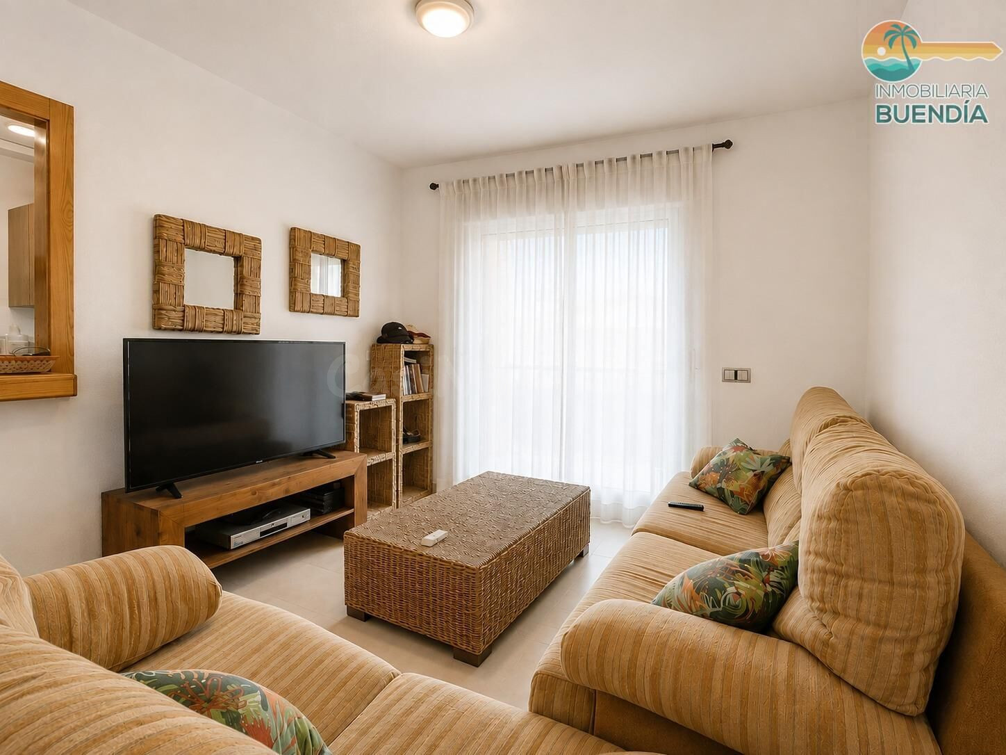 VIVIENDA EN PLENO CENTRO DEL PUERTO DE MAZARRÓN, A 180M DE LA PLAYA
