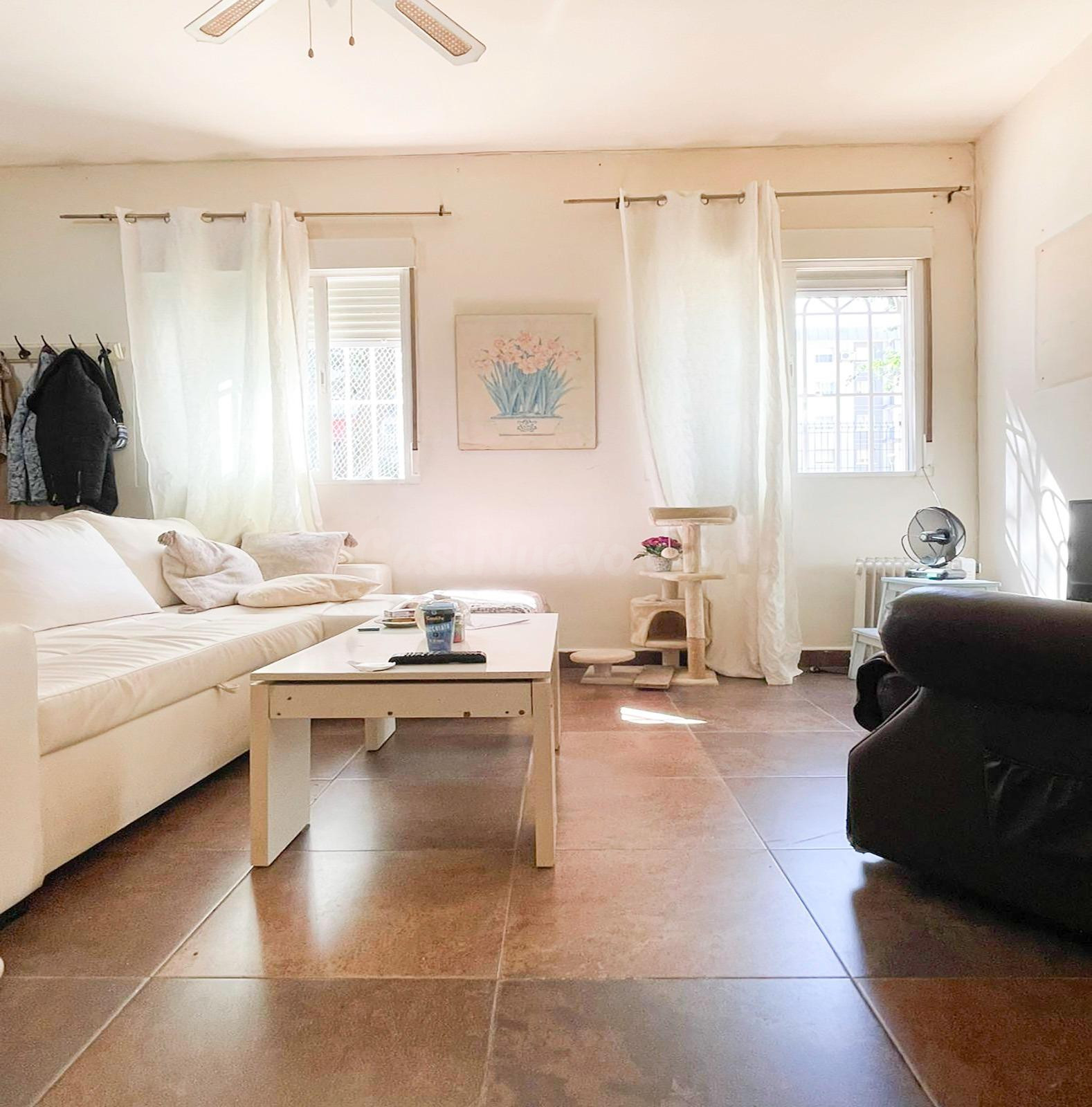 Piso 1 habitación 56m² en venta - Sur