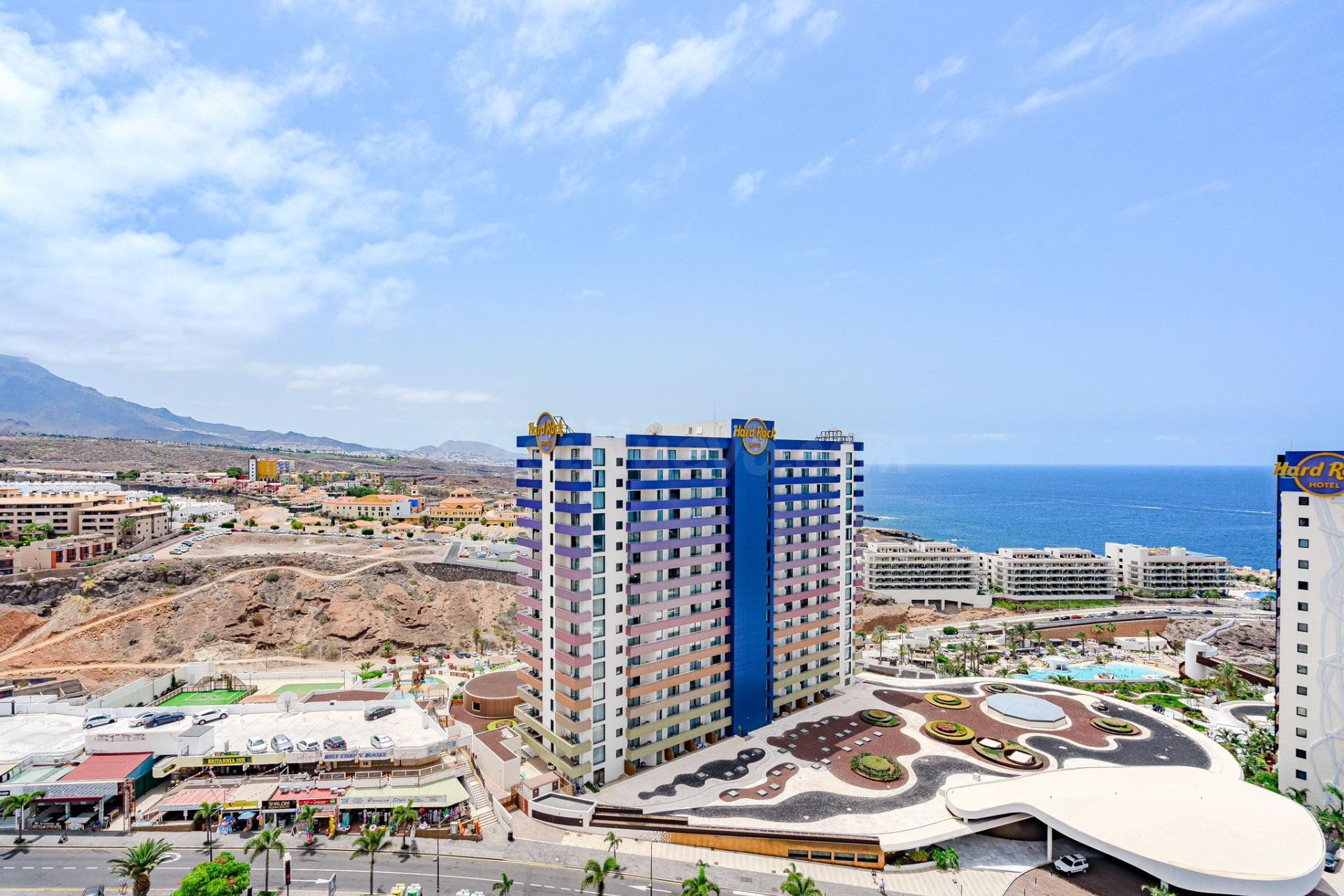 Encantador Apartamento Reformado en Playa Paraíso, Adeje - ¡Tu Refugio cerca del Mar!