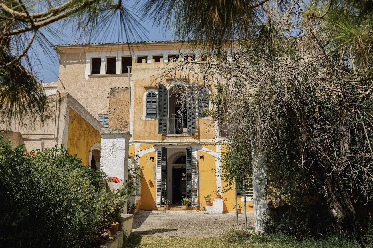 EDIFICIO SEÑORIAL URBANO