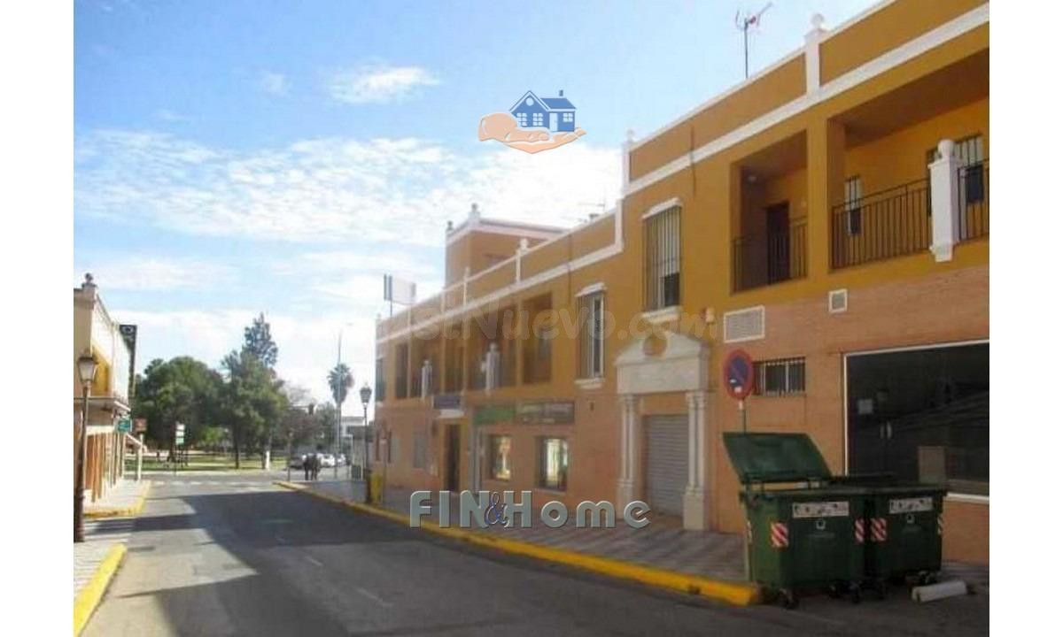 Local comercial en venta en Bormujos.