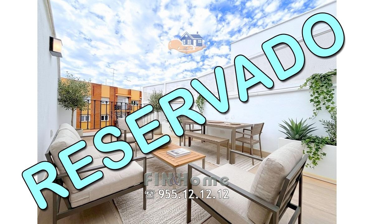 Ático de obra nueva en Triana con vistas a la Giralda | 345.000 €