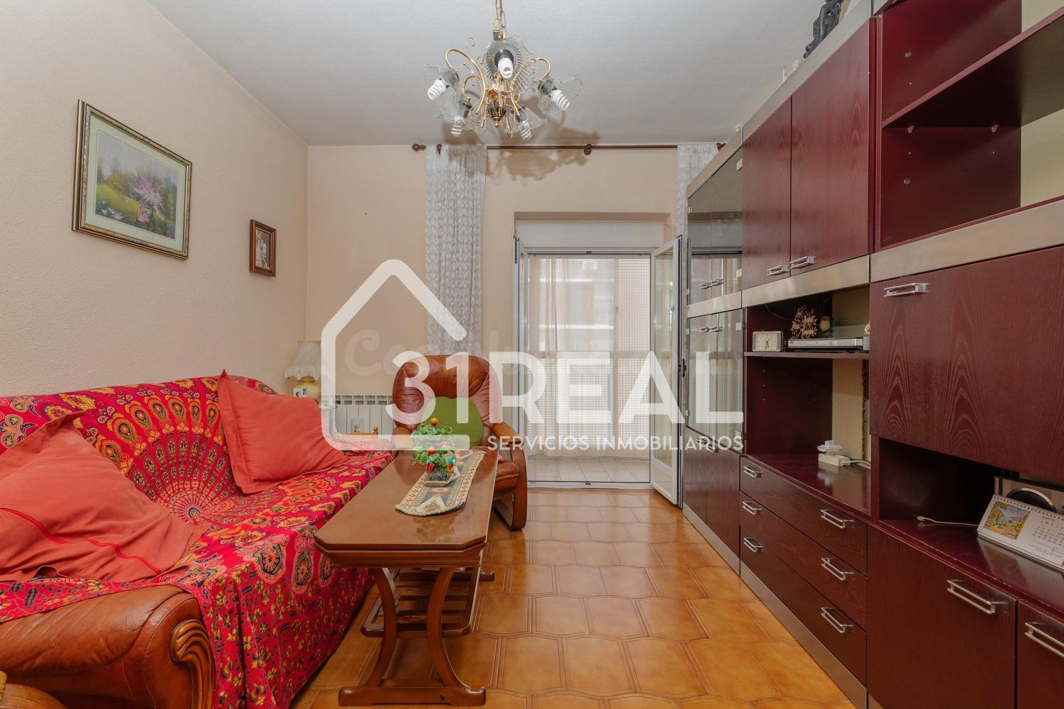 Estupendo piso en Valdezarza