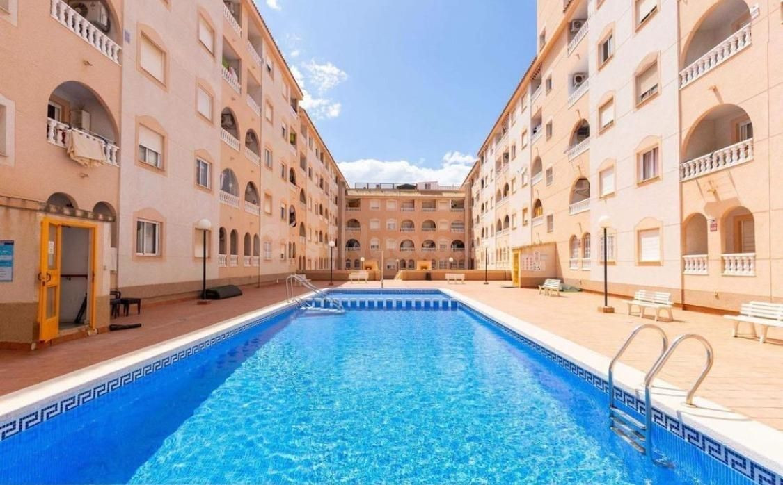 Apartamento 1 habitación 61m² en venta - torrevieja