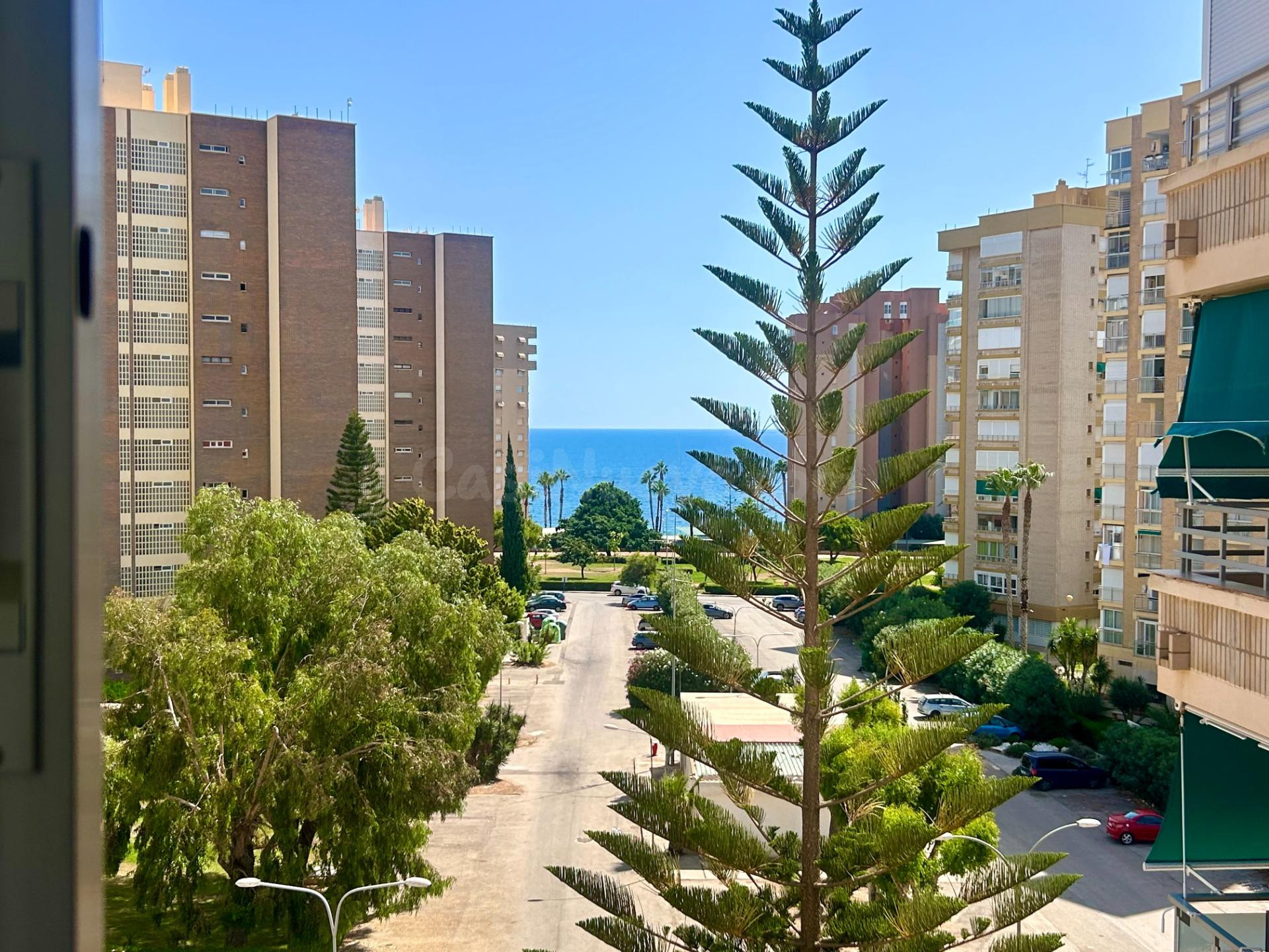 Apartamento de 3 dormitorios con vistas al mar en Campoamor