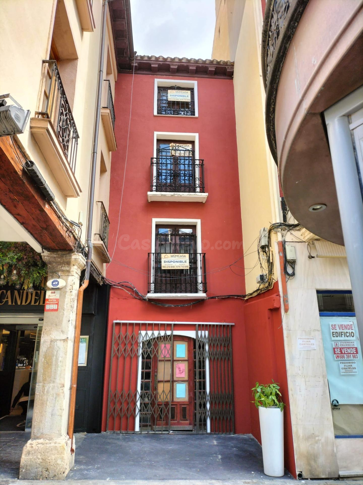 SE VENDE EDIFICIO EN PALENCIA