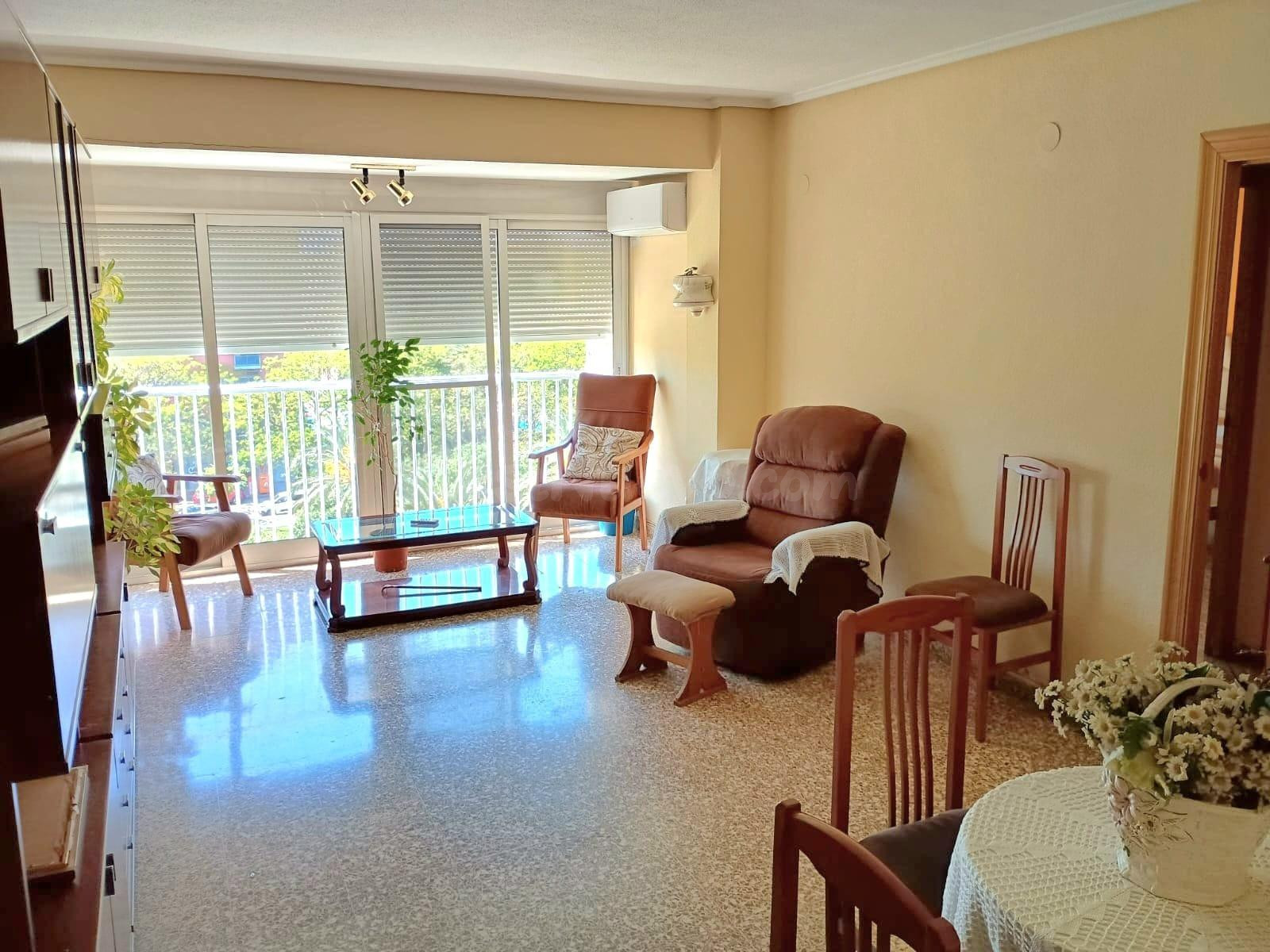 PISO EN VENTA EN ZONA CARTEROS CRUZ CUBIERTA