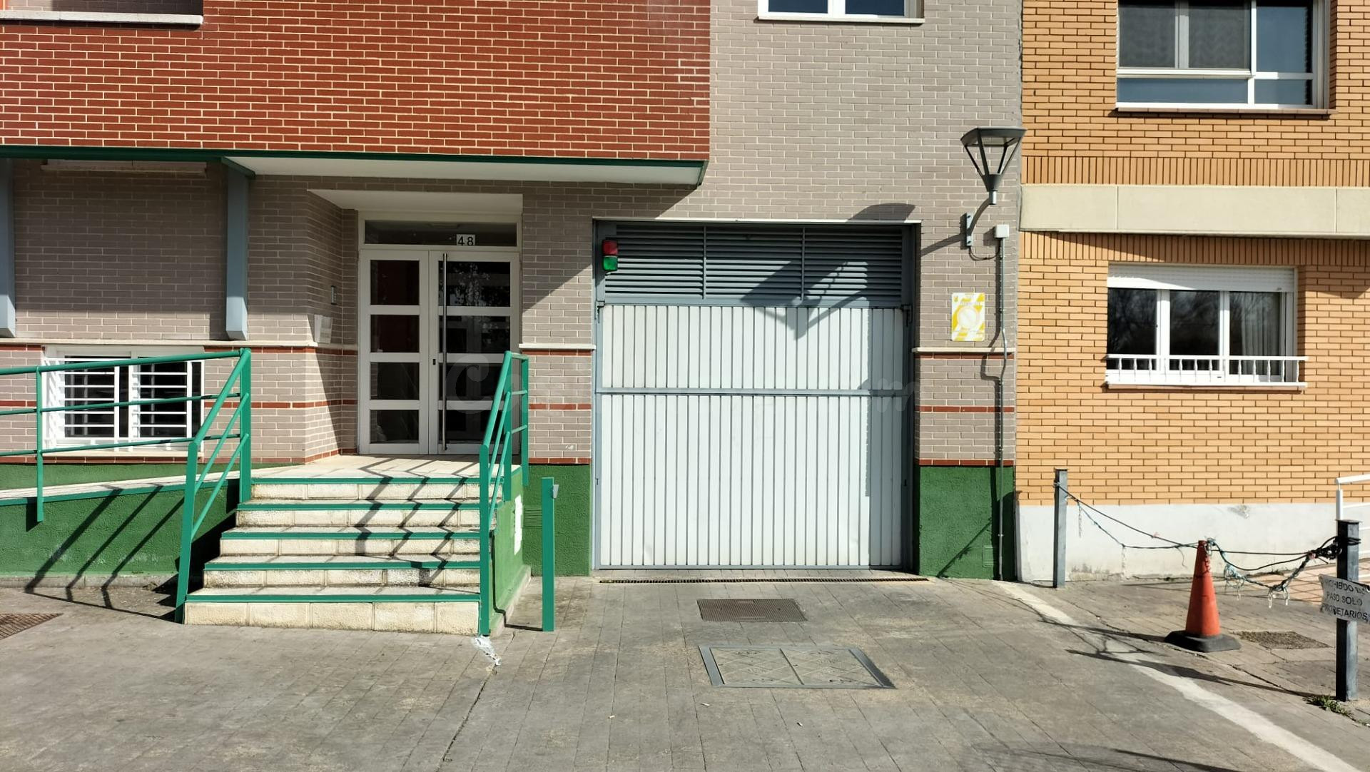 MONCASA VENDE PISO EN AVDA VIÑALTA