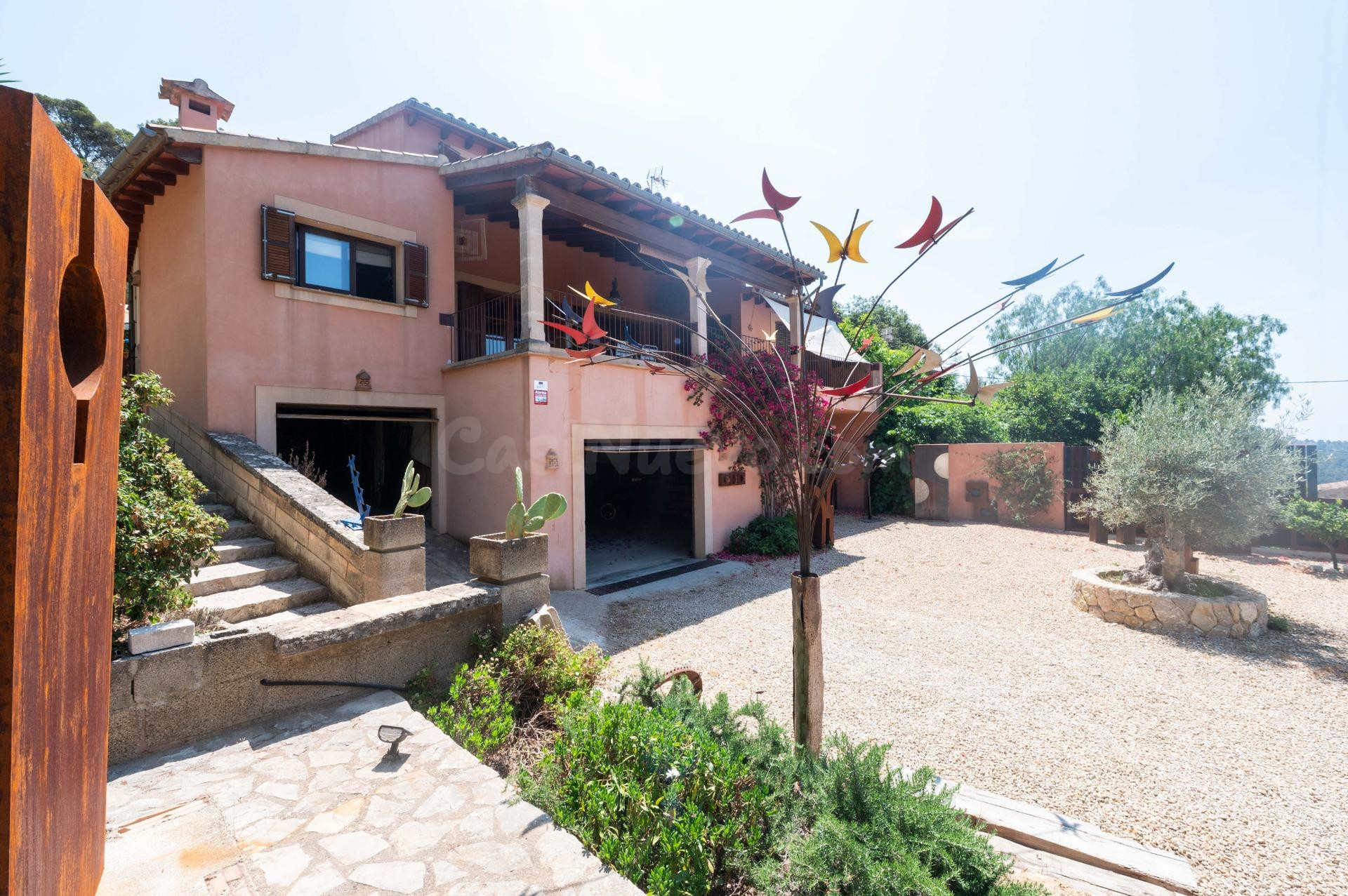 EXCLUSIVO CHALET CON VISTAS ESPECTACULARES EN GALILEA