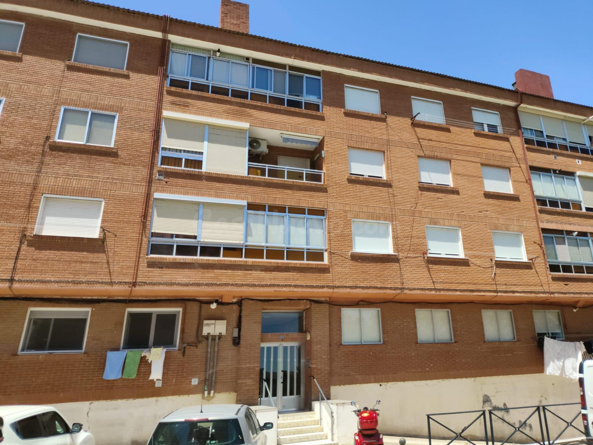 MONCASA VENDE PISO EN DUEÑAS