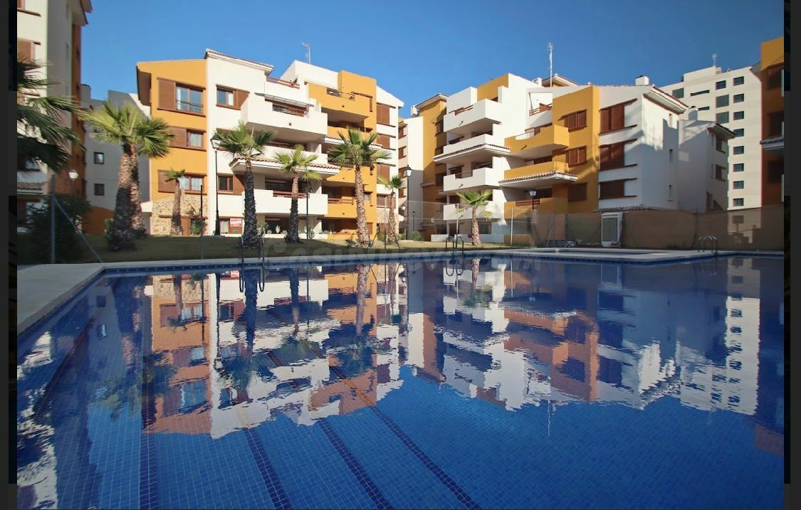 Apartamento 3 habitaciones 142m² en venta - Punta Prima