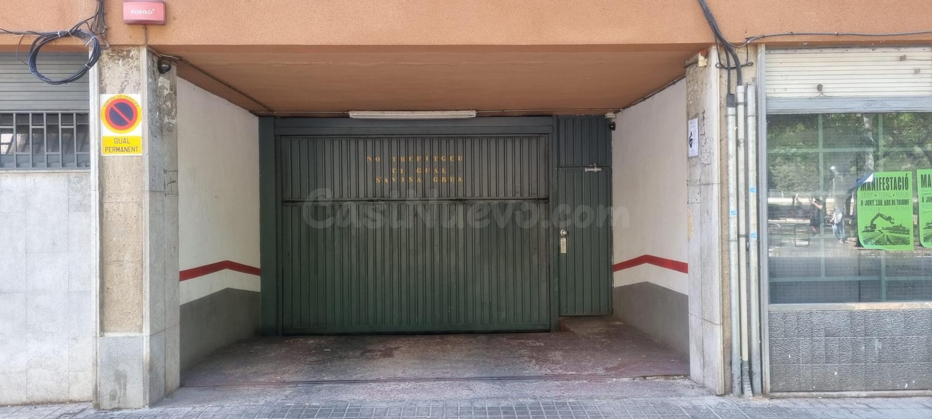 Parking Lluça 11
