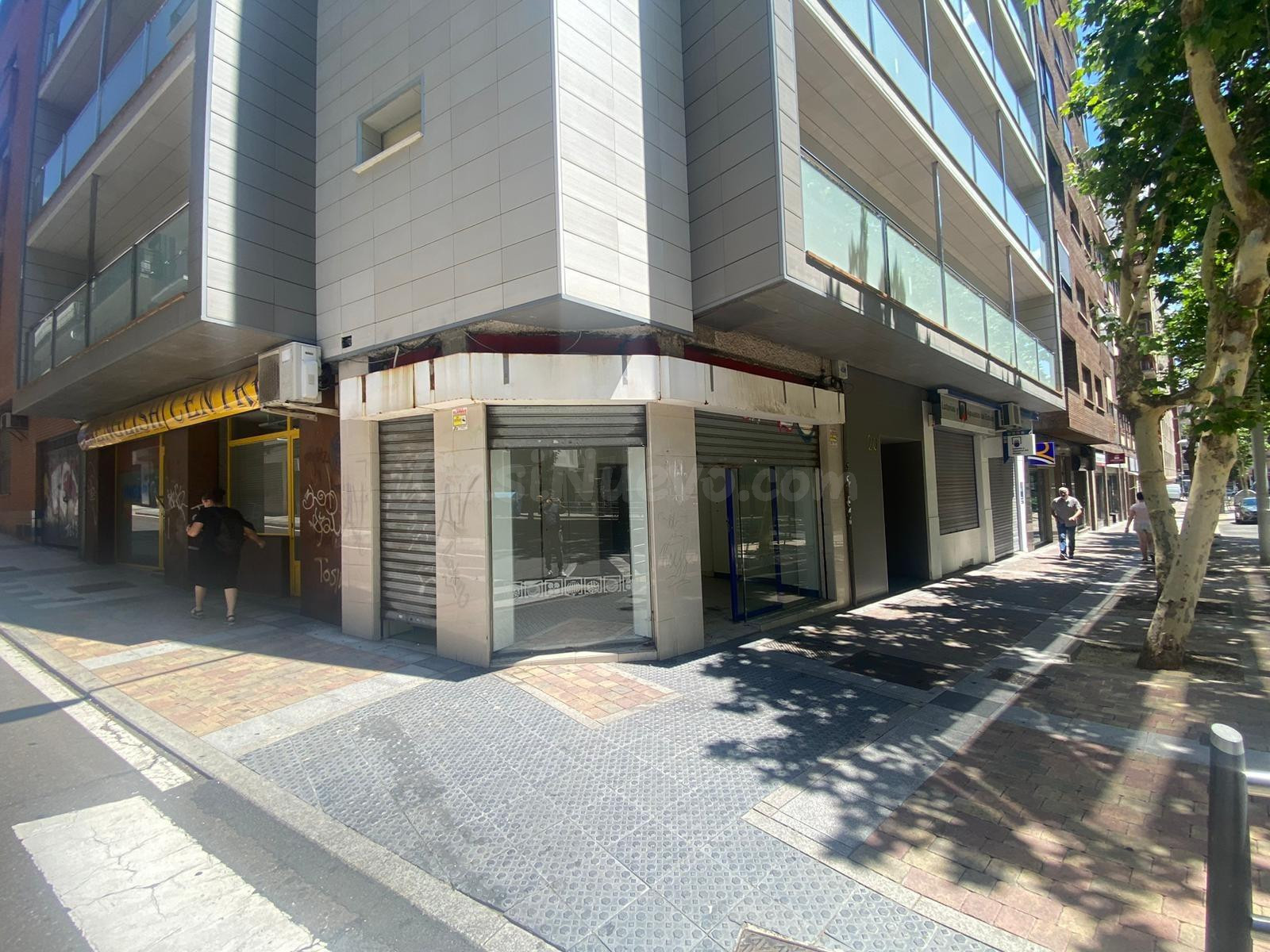 Local comercial 41m² en alquiler - Garrido Sur