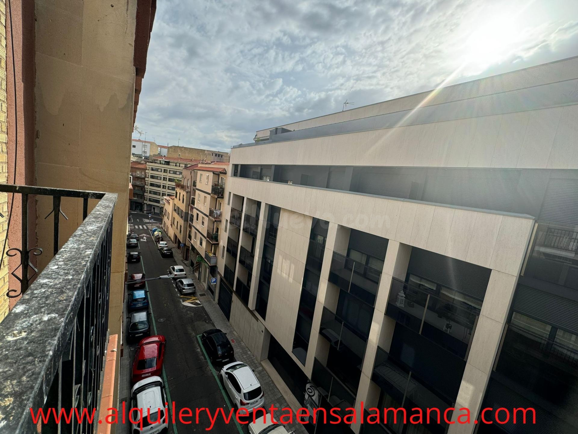 Piso 3 habitaciones 103m² en venta - Carmelitas-Oeste