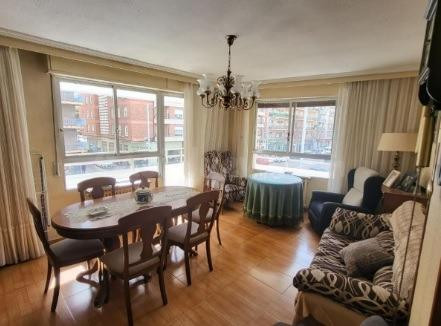 Piso 4 habitaciones 138m² en venta - Garrido Sur