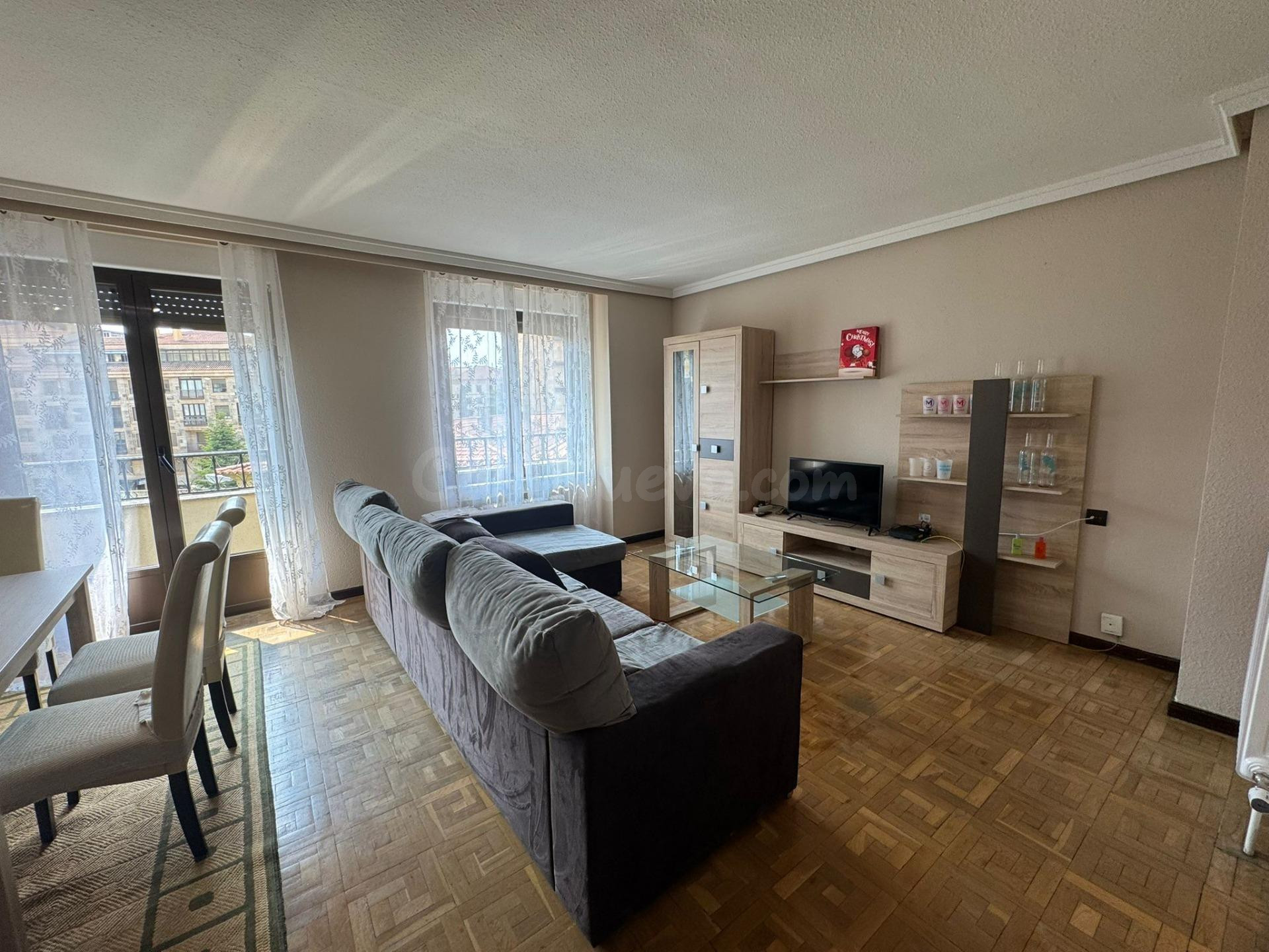 Piso 4 habitaciones en alquiler - Carmelitas-Oeste