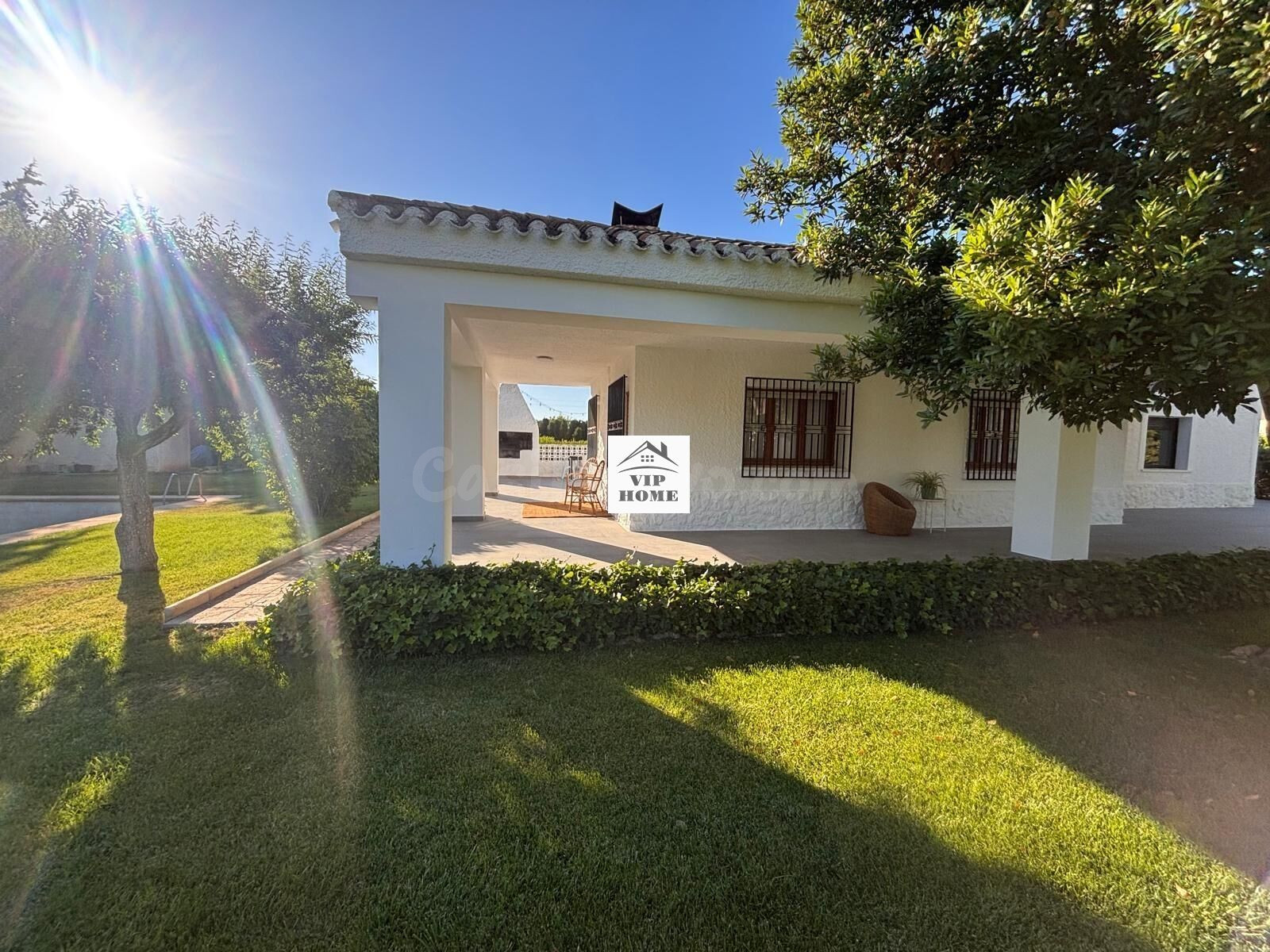 VIP HOME ALQUILA PARCELA EN URBANIZACIÓN AGUASOL
