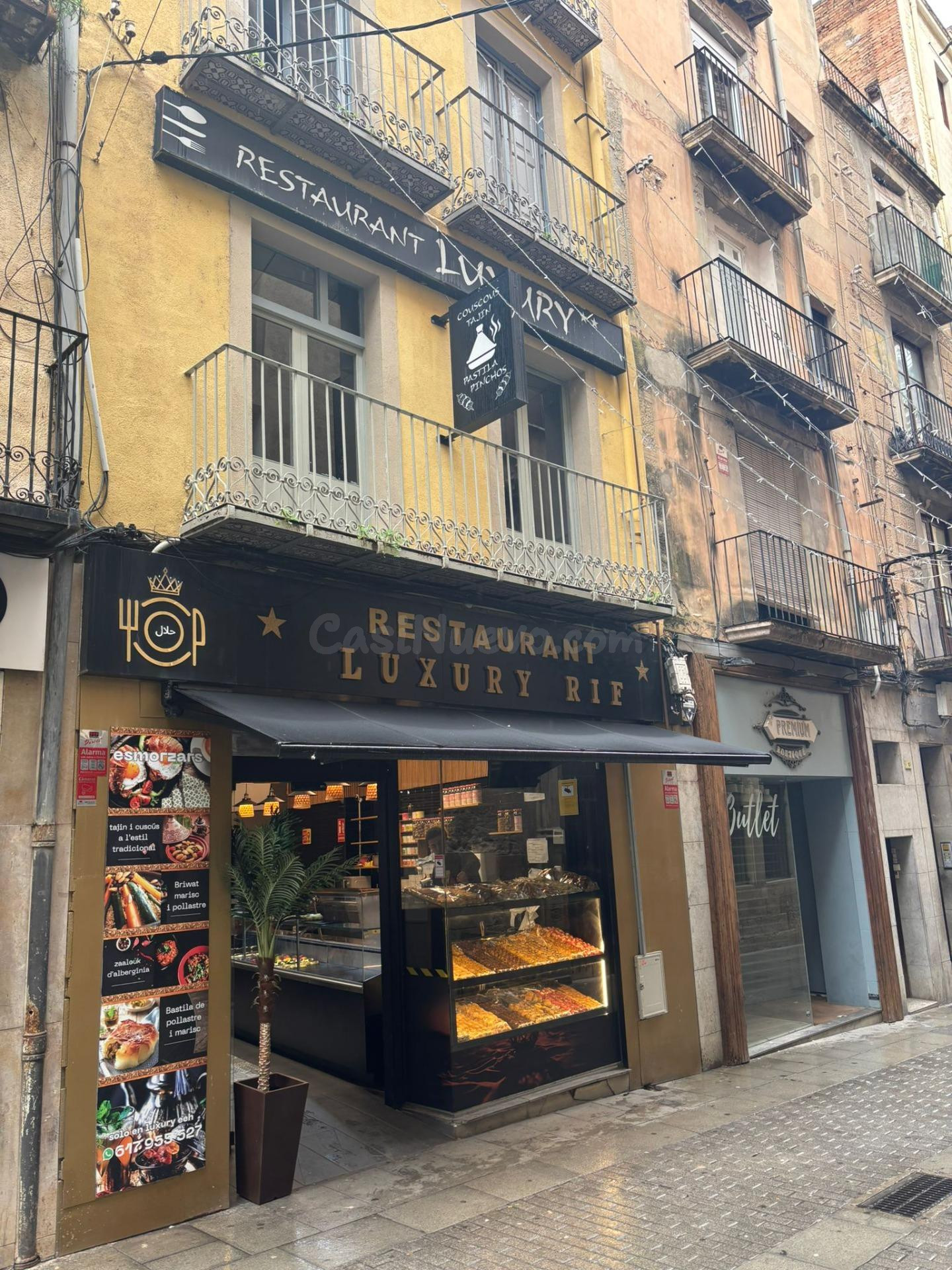 TRASPASO DE NEGOCIO EN EL CENTRO DE TORTOSA