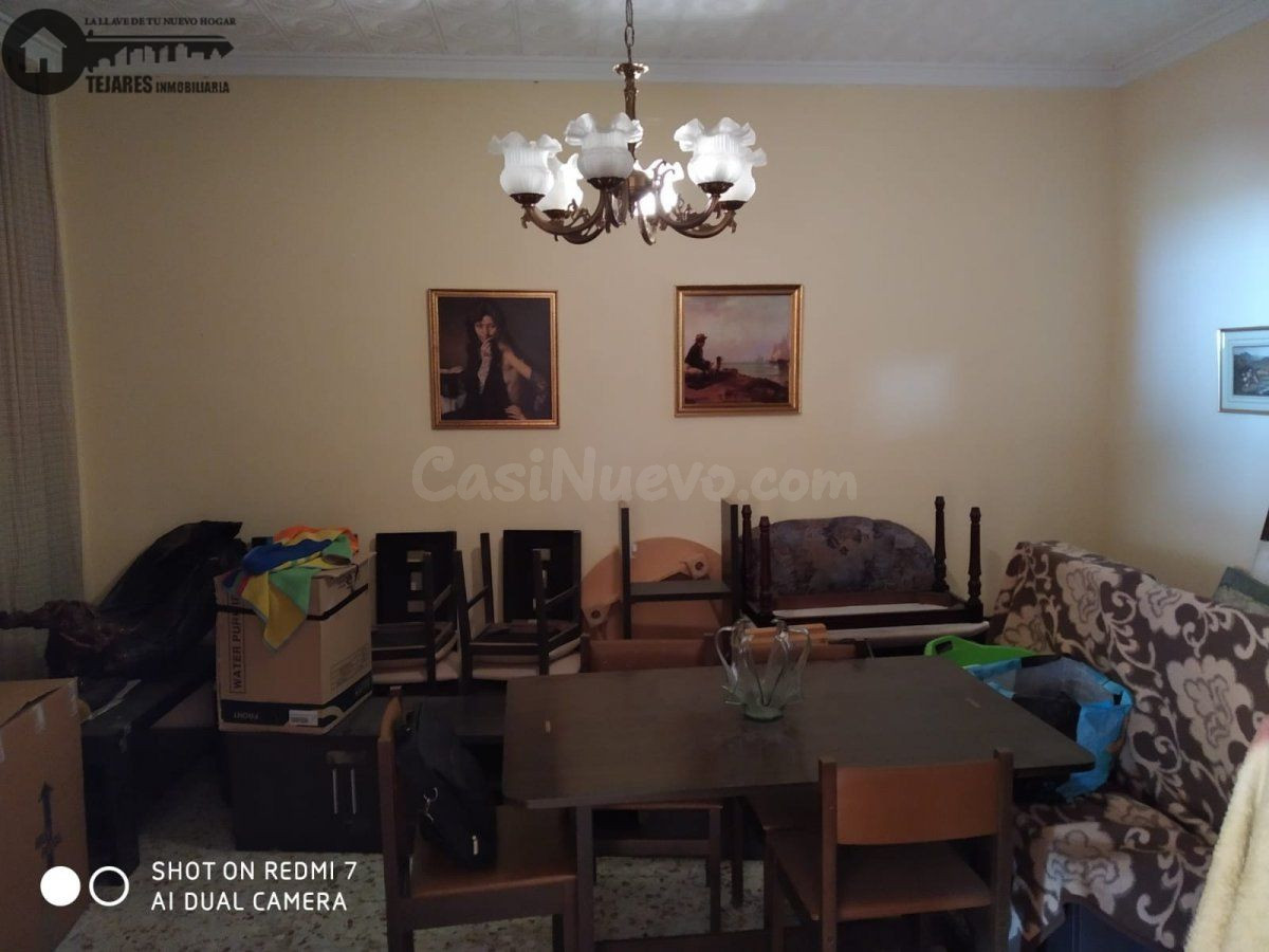 INMOBILIARIA TEJARES VENDE CASA DE DOS PLANTAS EN VILLARROBL - foto 4