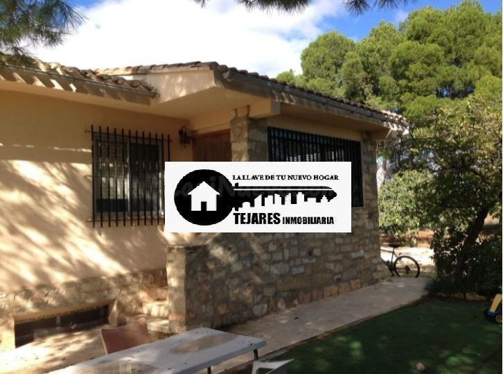 INMOBILIARIA TEJARES VENDE PARCELA EN ZONA LA PULGOSA