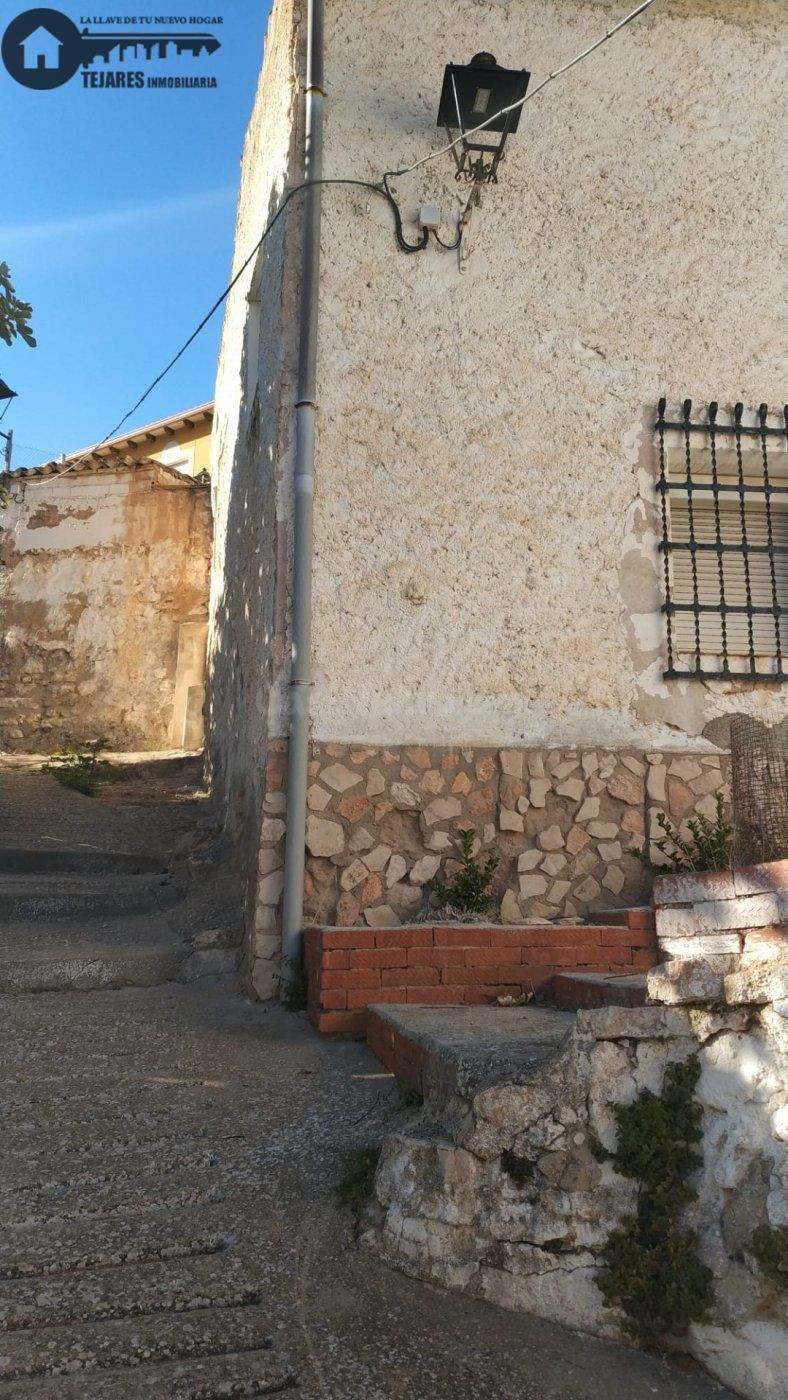 INMOBILIARIA TEJARES VENDE PISO EN EL JARDIN
