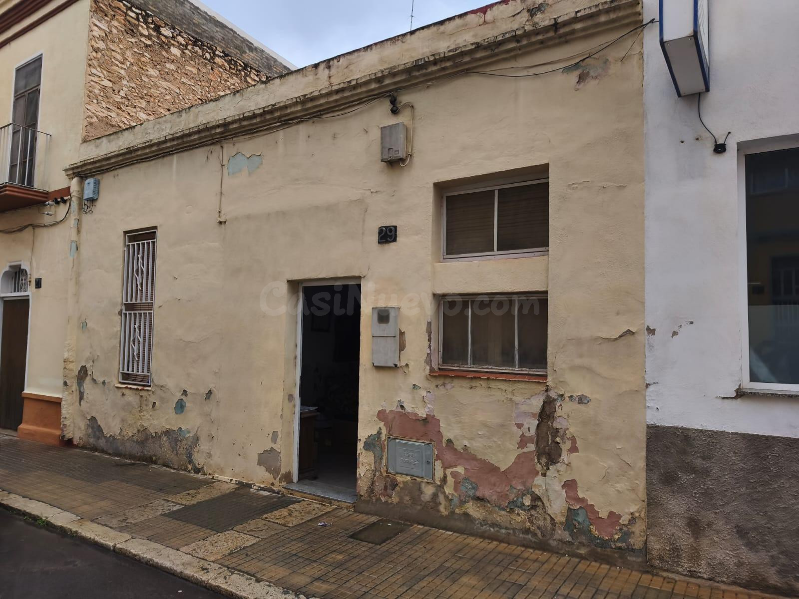Casa para reformar en el centro de Amposta