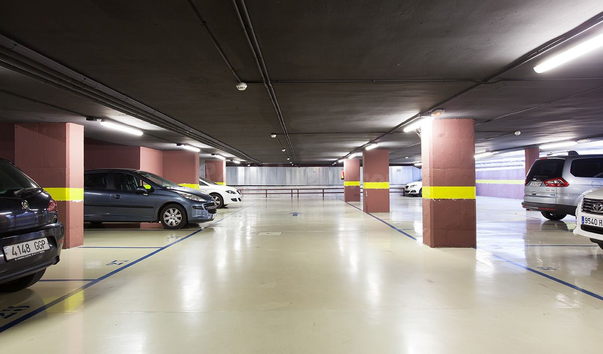 Parking 9m² en alquiler - Eixample