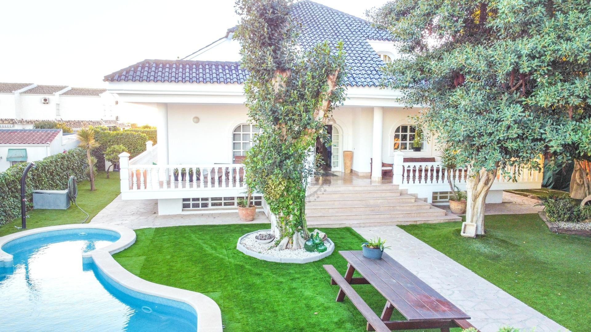 Villa de Lujo 4 habitaciones 520m² en venta - Centro