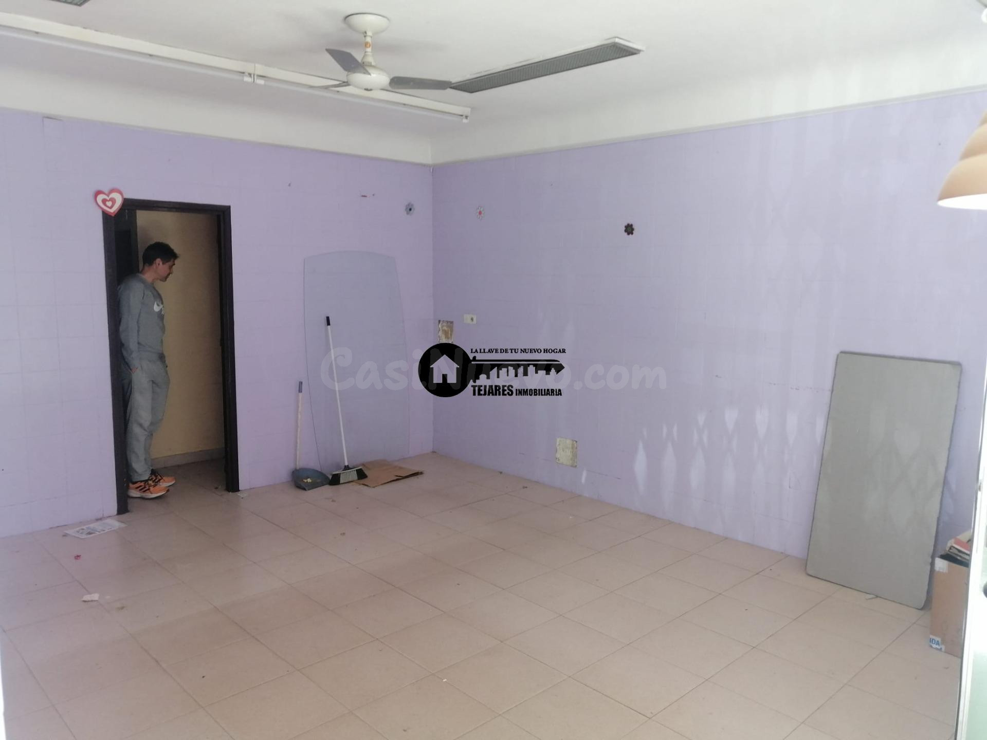 INMOBILIARIA TEJARES ALQUILA LOCAL EXCELENTE ubicación-ZONA CENTRO