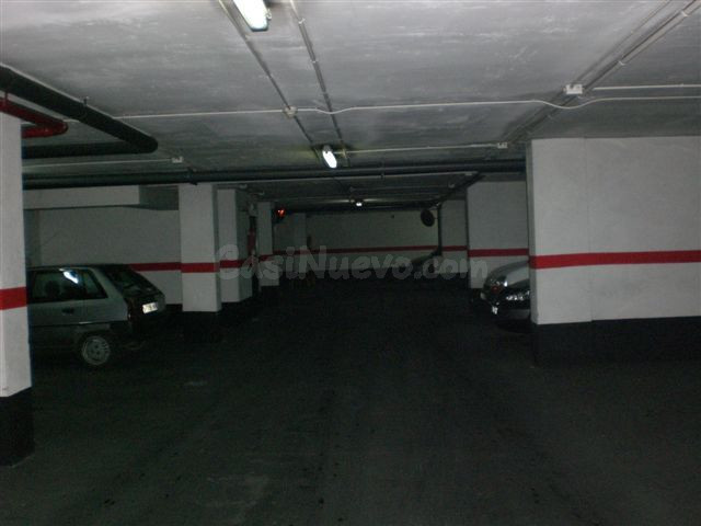 Parking 11m² en alquiler - Barcelona