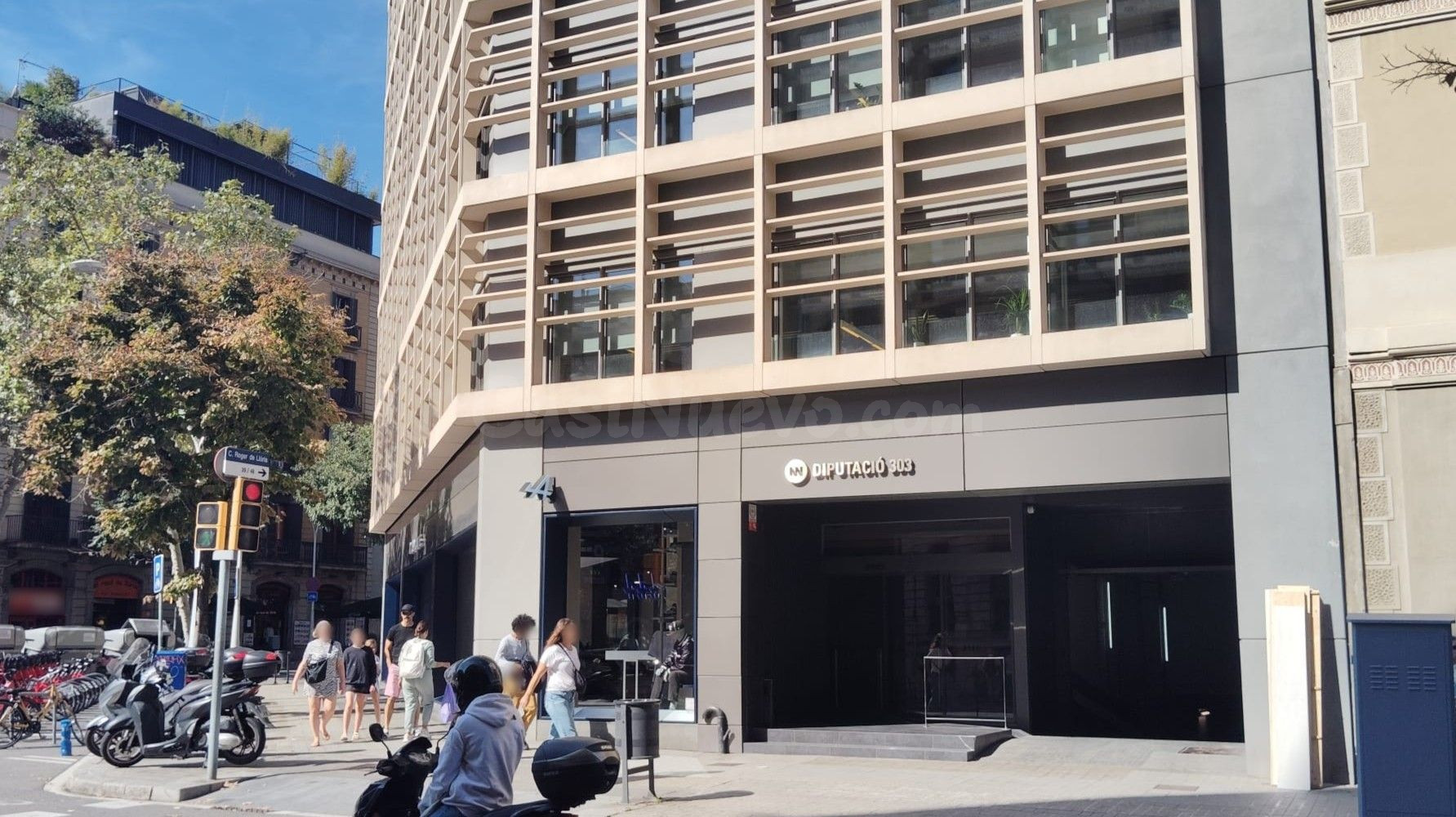 Parking de moto 3m² en alquiler - Eixample