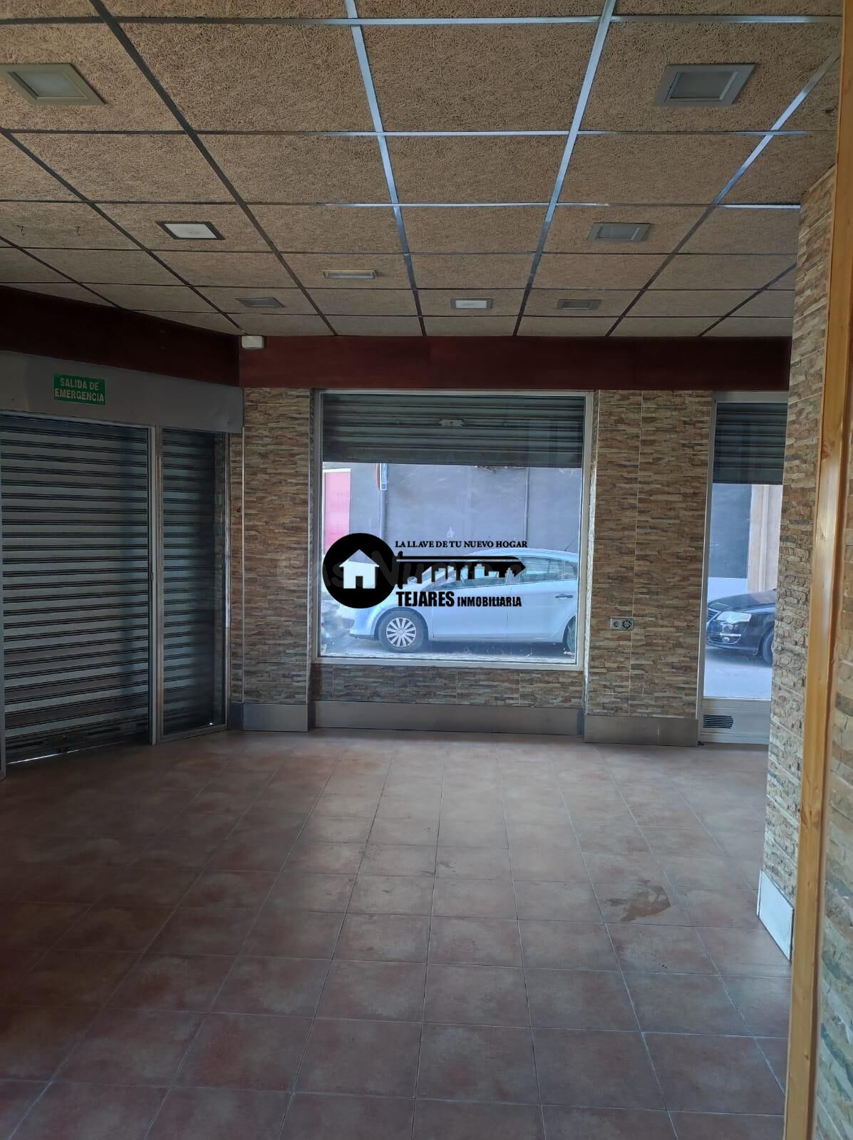 INMOBILIARIA TEJARES VENDE EXCELENTE LOCAL- OPORTUNIDAD -ZONA SAN PABLO